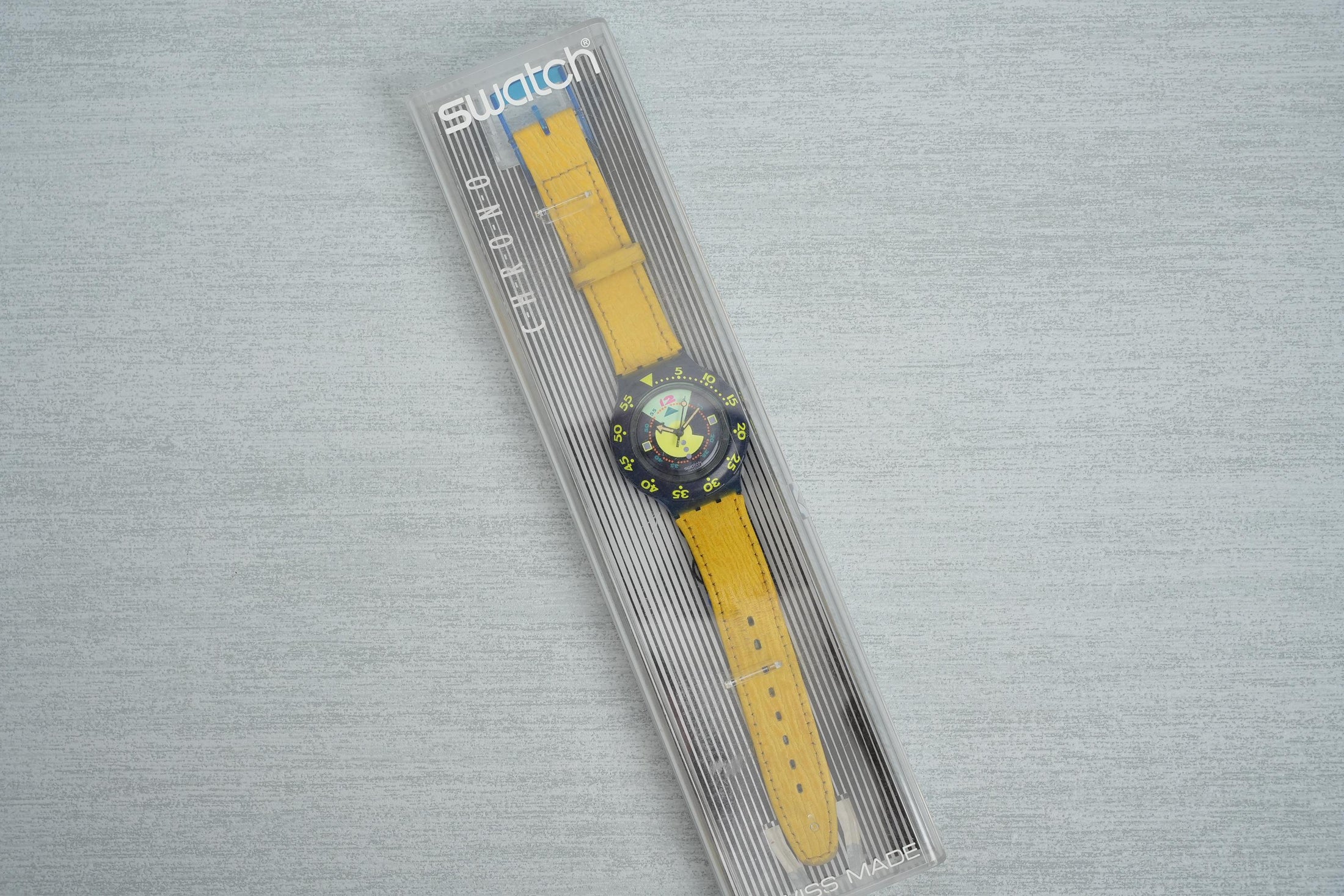 Swatch Scuba 200 "Divine" SDN102 – Vintage Duikhorloge 1990 met Gele Leren Band