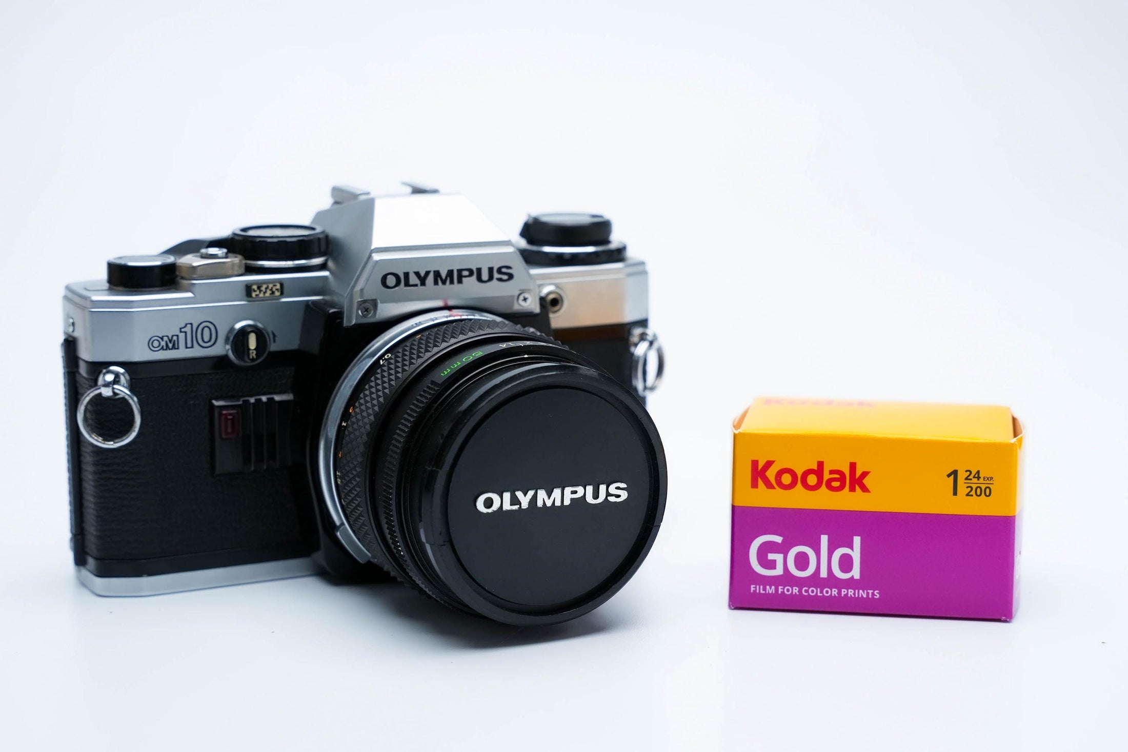 Olympus OM-10 – Olympus G.Zuiko 50mm f/1.4 + Gratis Kodak Gold 35mm Film