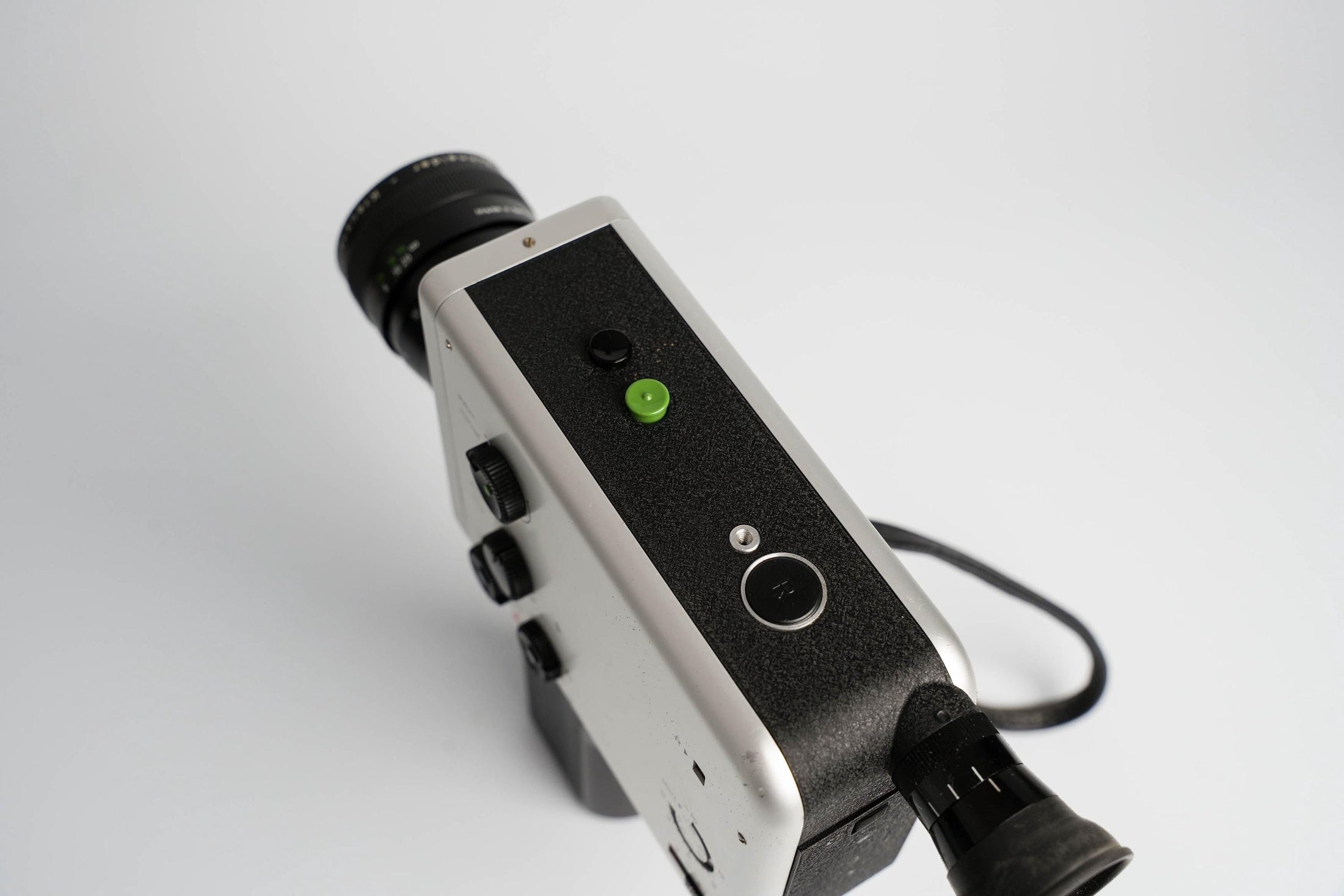 Braun Nizo 481 Macro Super 8 Camera – Volledig Werkend, f/1.8 Lens (8-48mm)
