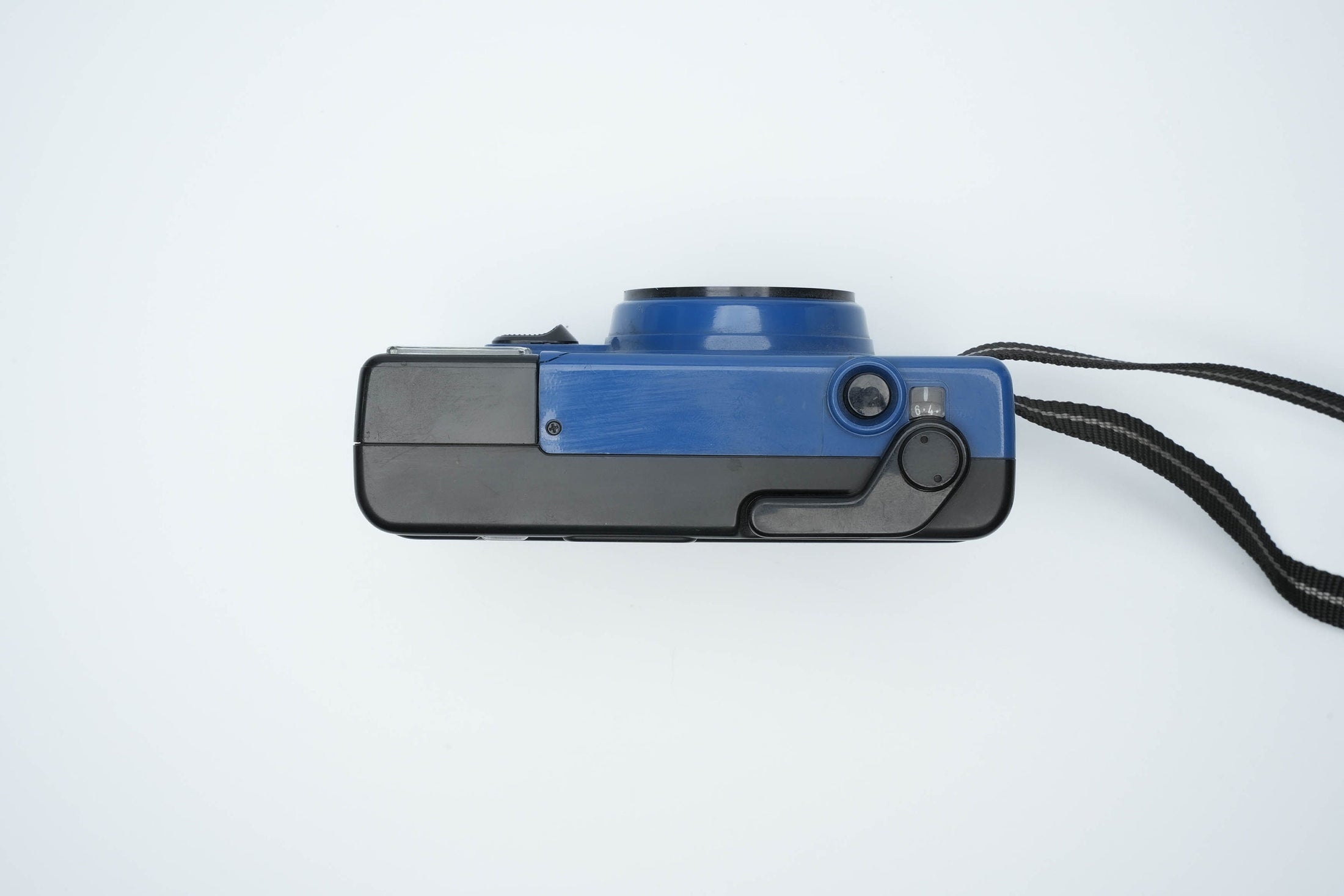 Konica Pop blauw - vintage point and shoot camera