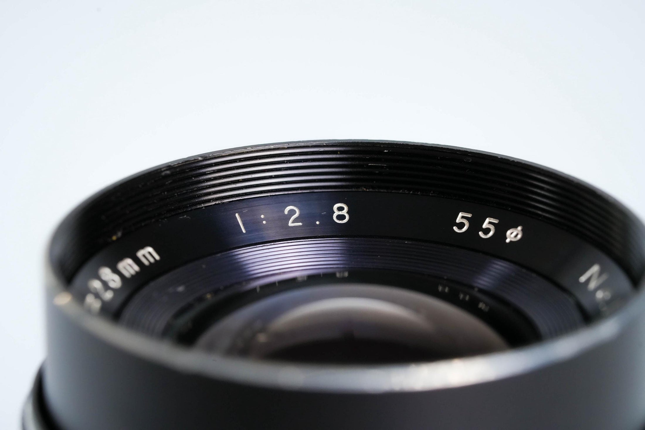 M-Optic 28mm f/2.8 – Vintage Groothoeklens (M42 Mount)