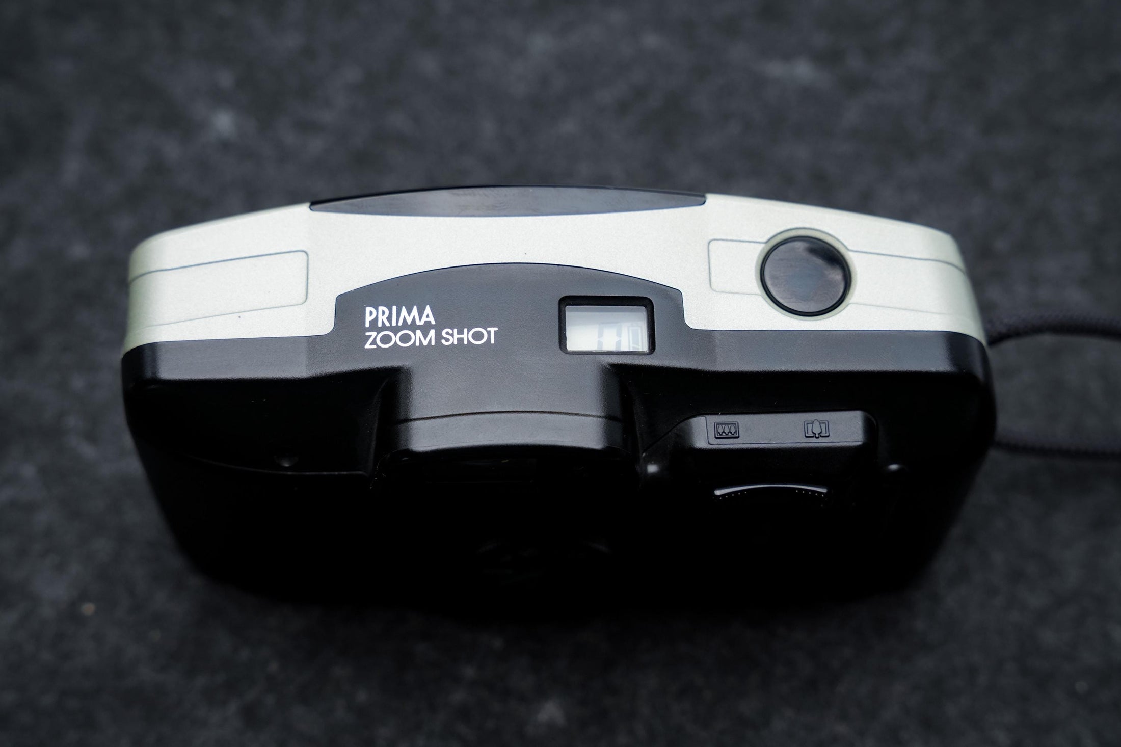 Canon Prima Zoom Shot + gratis 35mm film – 35mm point-and-shoot camera – 1995 – nieuw in doos, old stock