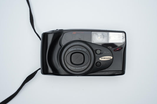 Samsung AF Zoom 777i – Betrouwbare 35mm Compactcamera met Zoom in Prima Staat