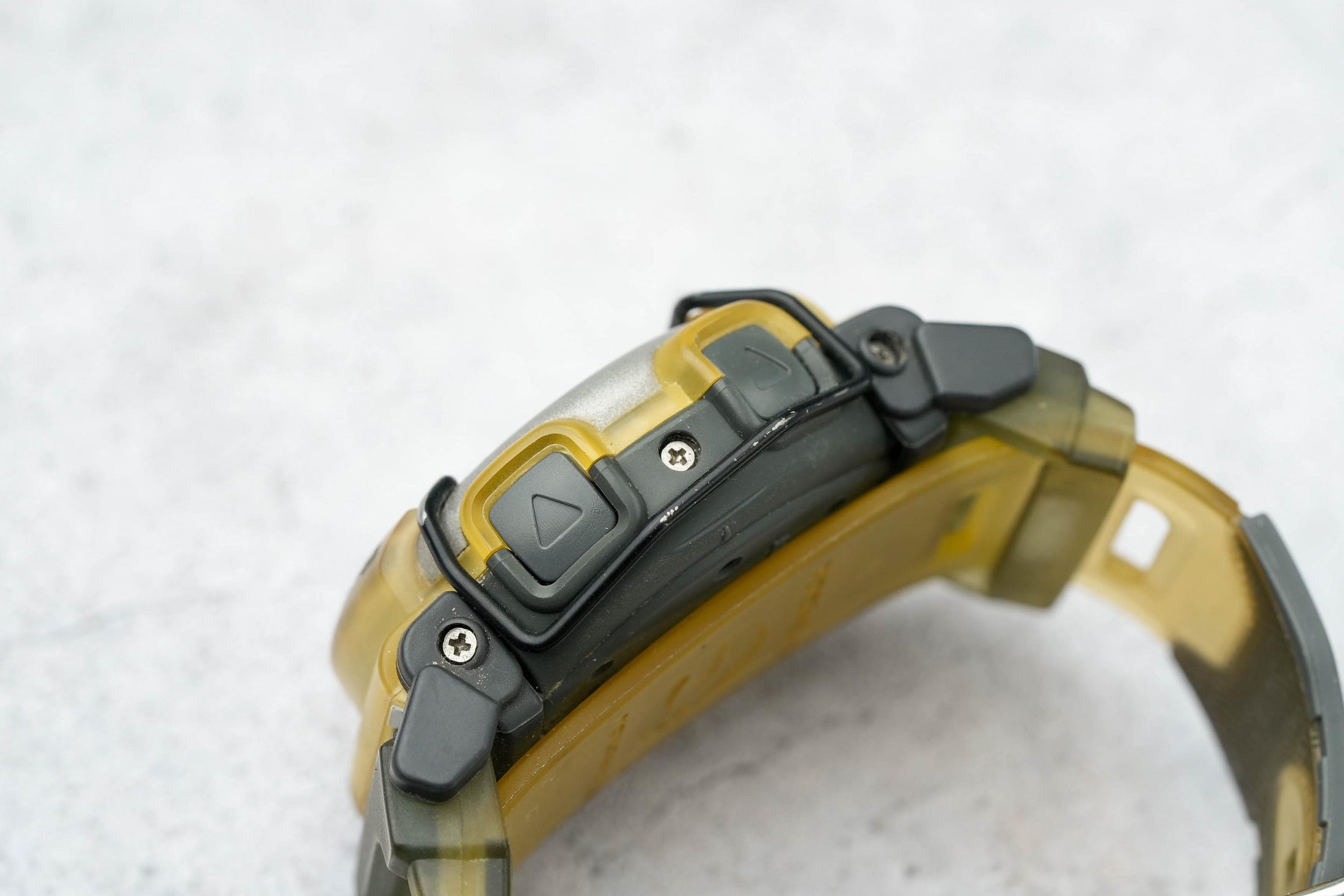 Casio G-Shock DW-003 QW-1647 – Robuuste Retro Kwaliteit uit de Jaren '90 by Unseend