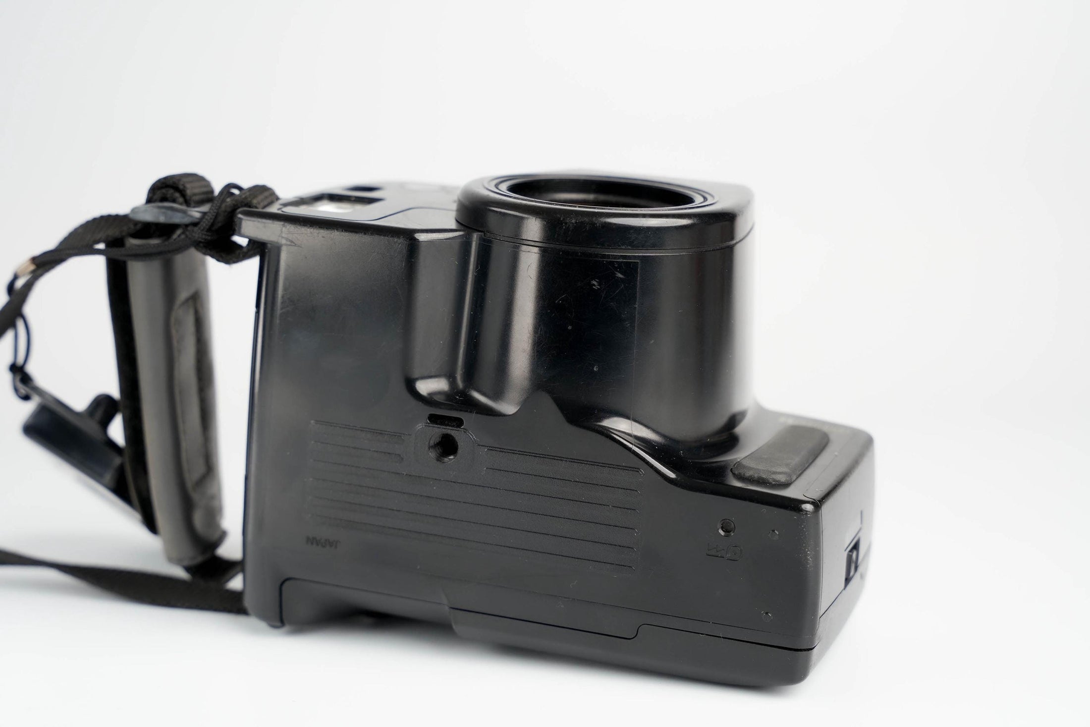 Ricoh Mirai 105: Retro Analoge Camera met Moderne Autofocus