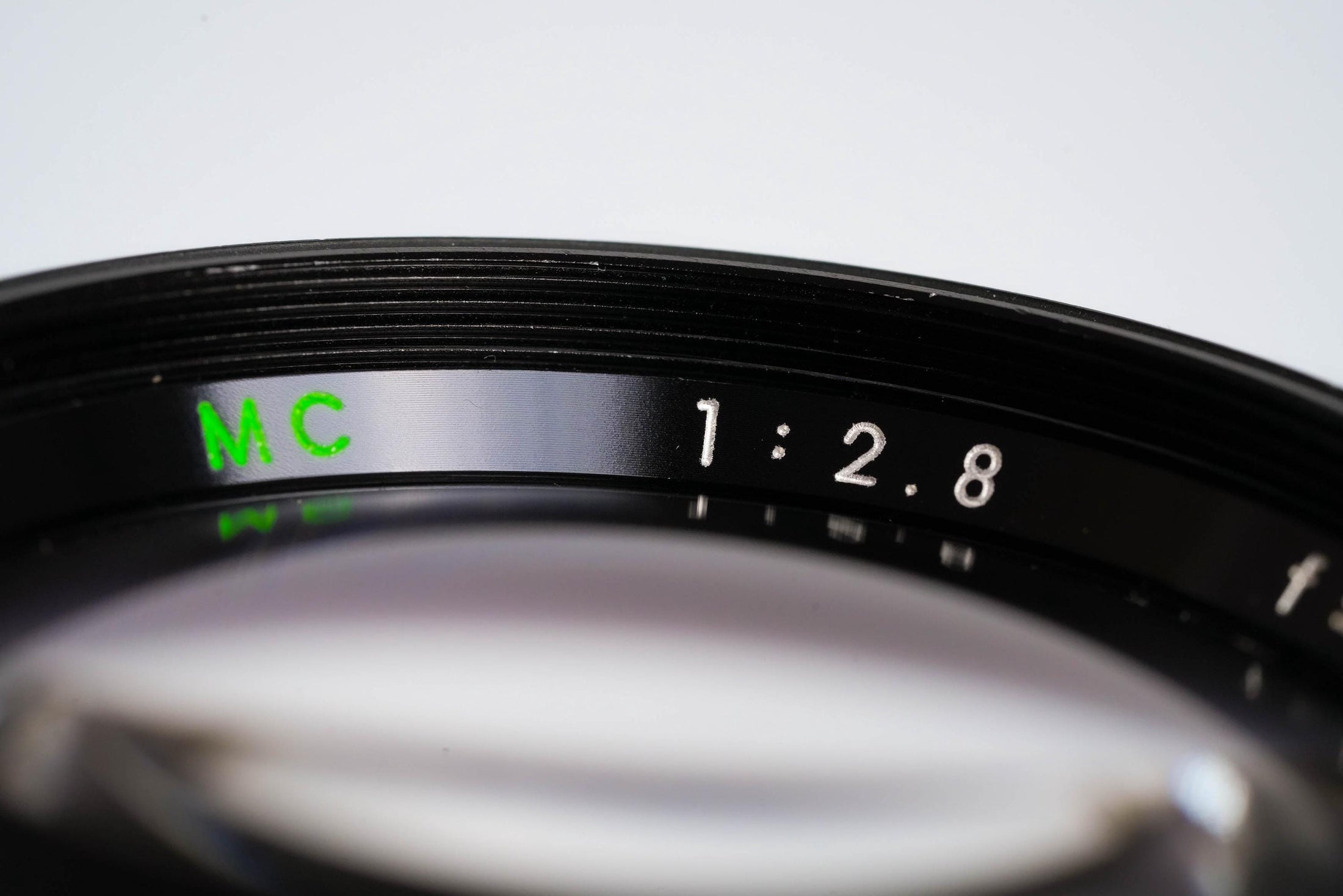 Sun 135mm f2.8 MC – Vintage Telelens voor Contax/Yashica