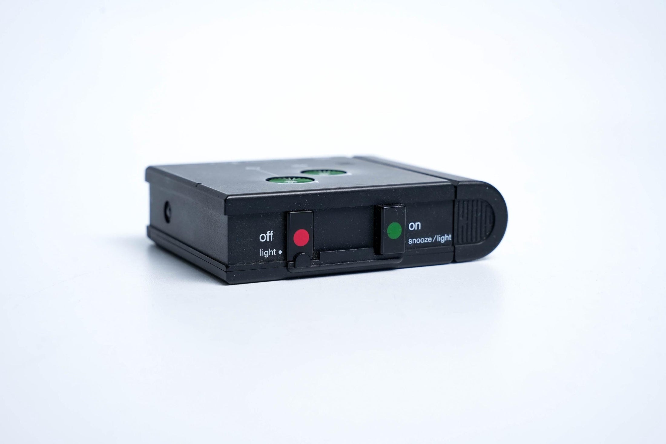 Braun 4784 / AB 313 SL – Vintage reiswekker | Dieter Rams designicoon | Goed werkend