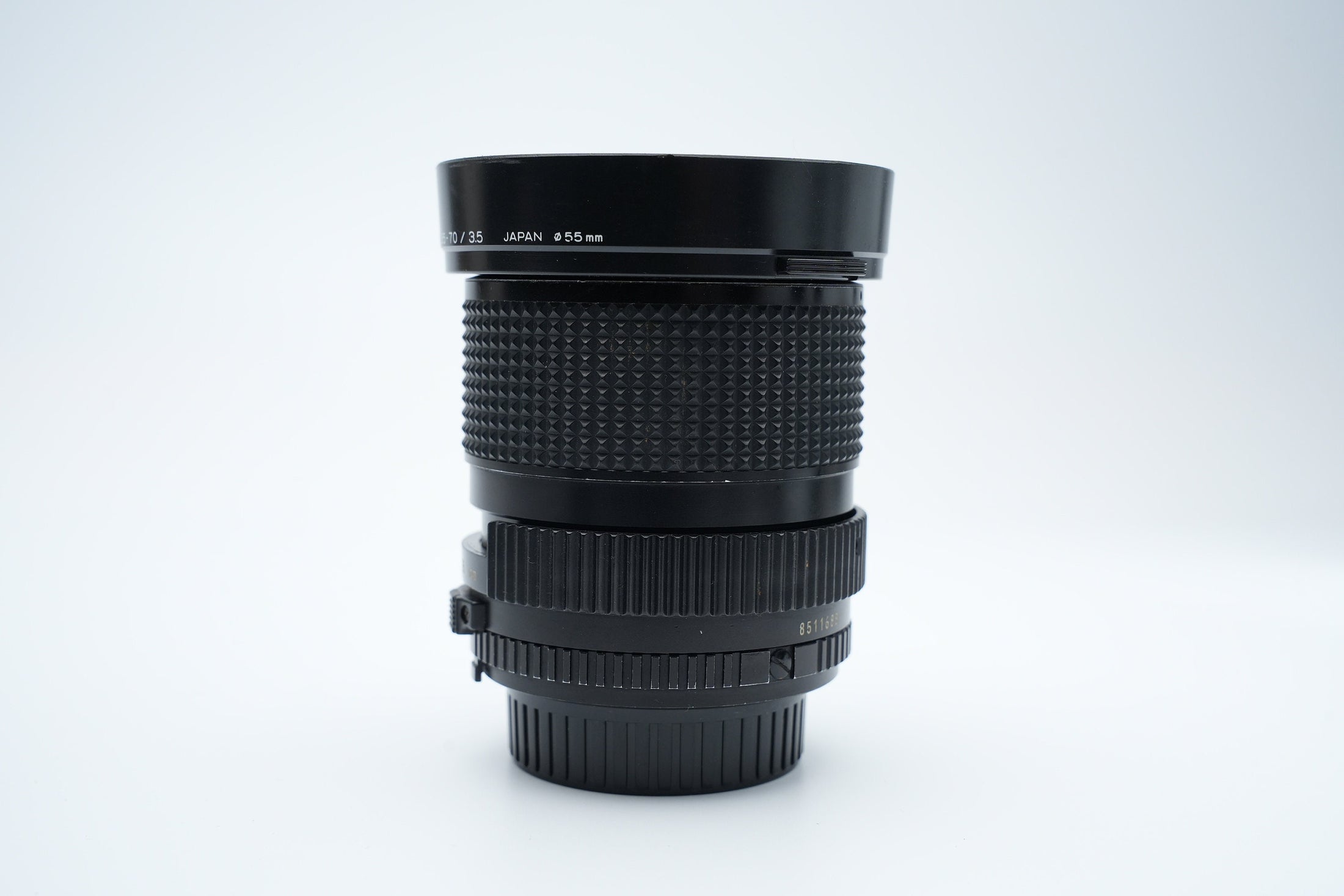Minolta MD 35-70mm f/3.5 Macro Zoom Lens met Zonnekap