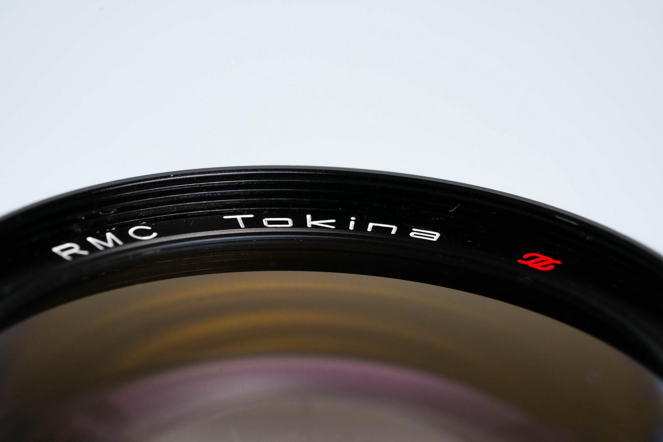 Tokina RMC 35-135mm f4-4.5 (OM-mount) – Vintage Allround Zoomlens