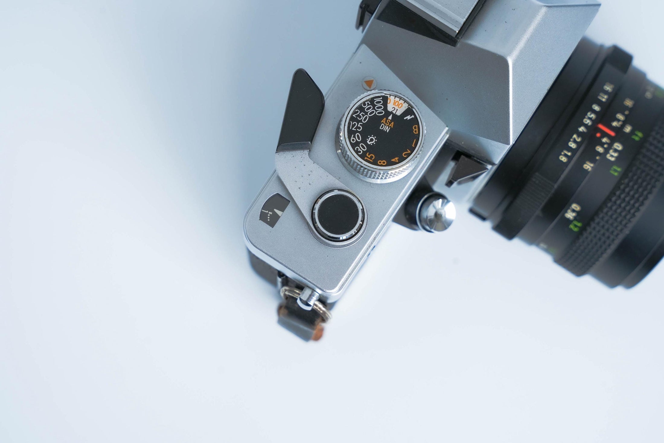 Praktica LTL 3 + Pentacon 50mm f/1.8 – Vintage 35mm Spiegelreflexcamera | Volledig Werkend