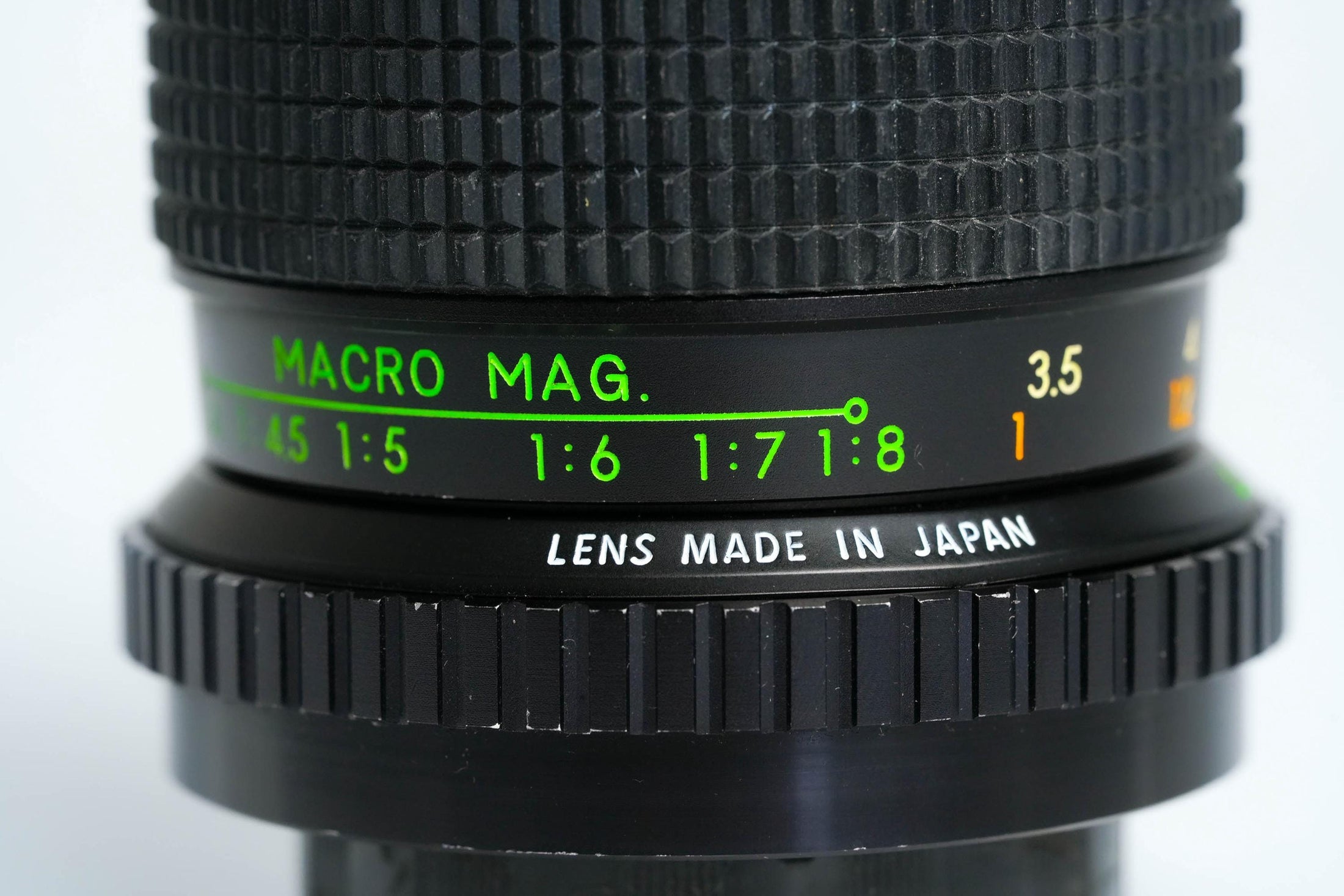 Panagor-E Auto Zoom 80-200mm f/5.5 – Vintage Telezoomlens voor M42