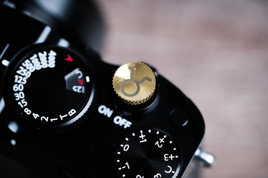 Ontspanknop sterrenbeeld Stier – Taurus symbool – licht messing – gelaserd & handgemaakt