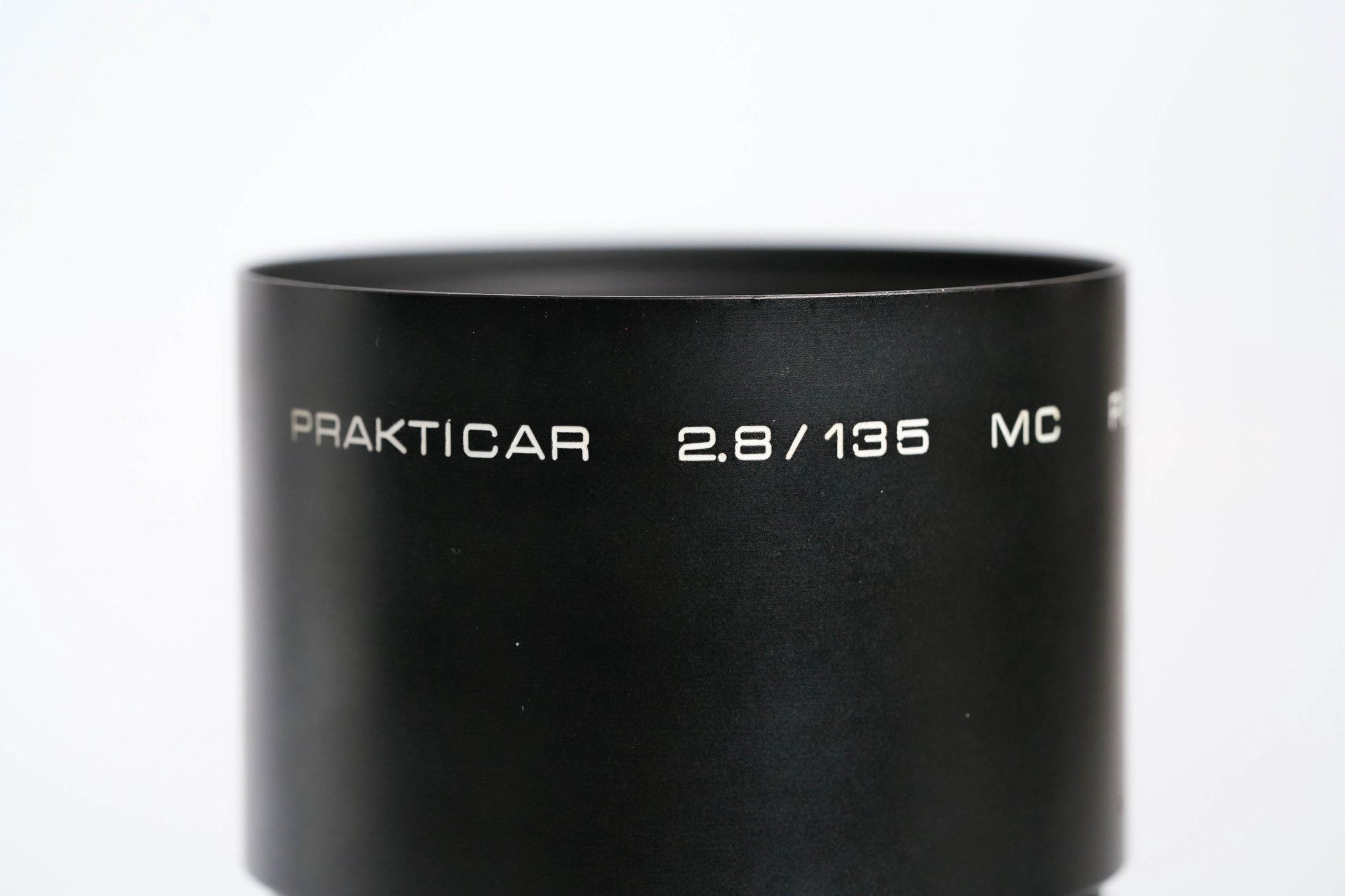 Pentacon Prakticar 135mm f/2.8 – Klassieke Telelens met Minolta Mount