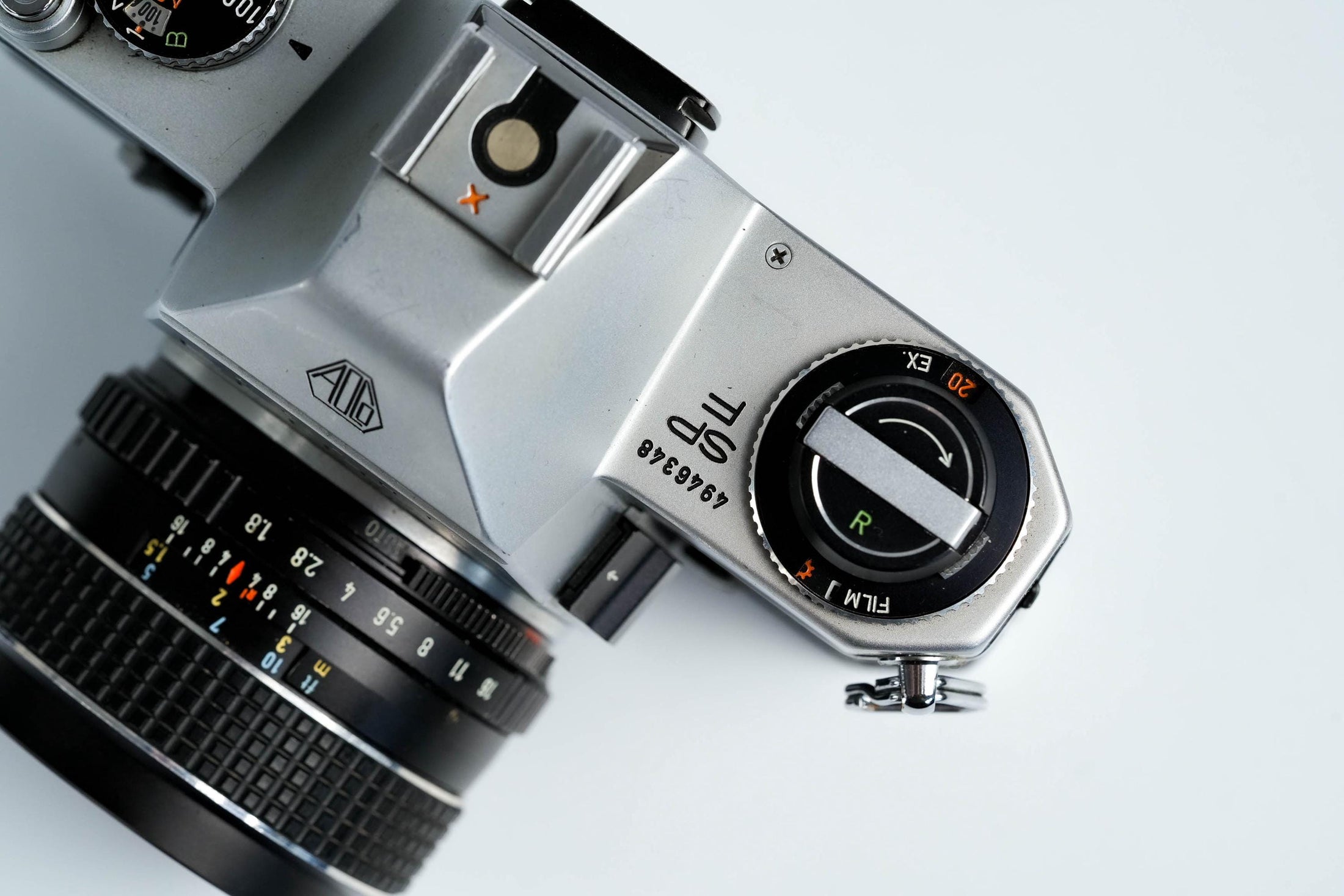 Pentax Spotmatic F + SMC Takumar 55mm f/1.8 – Volledig werkend + gratis 35mm film