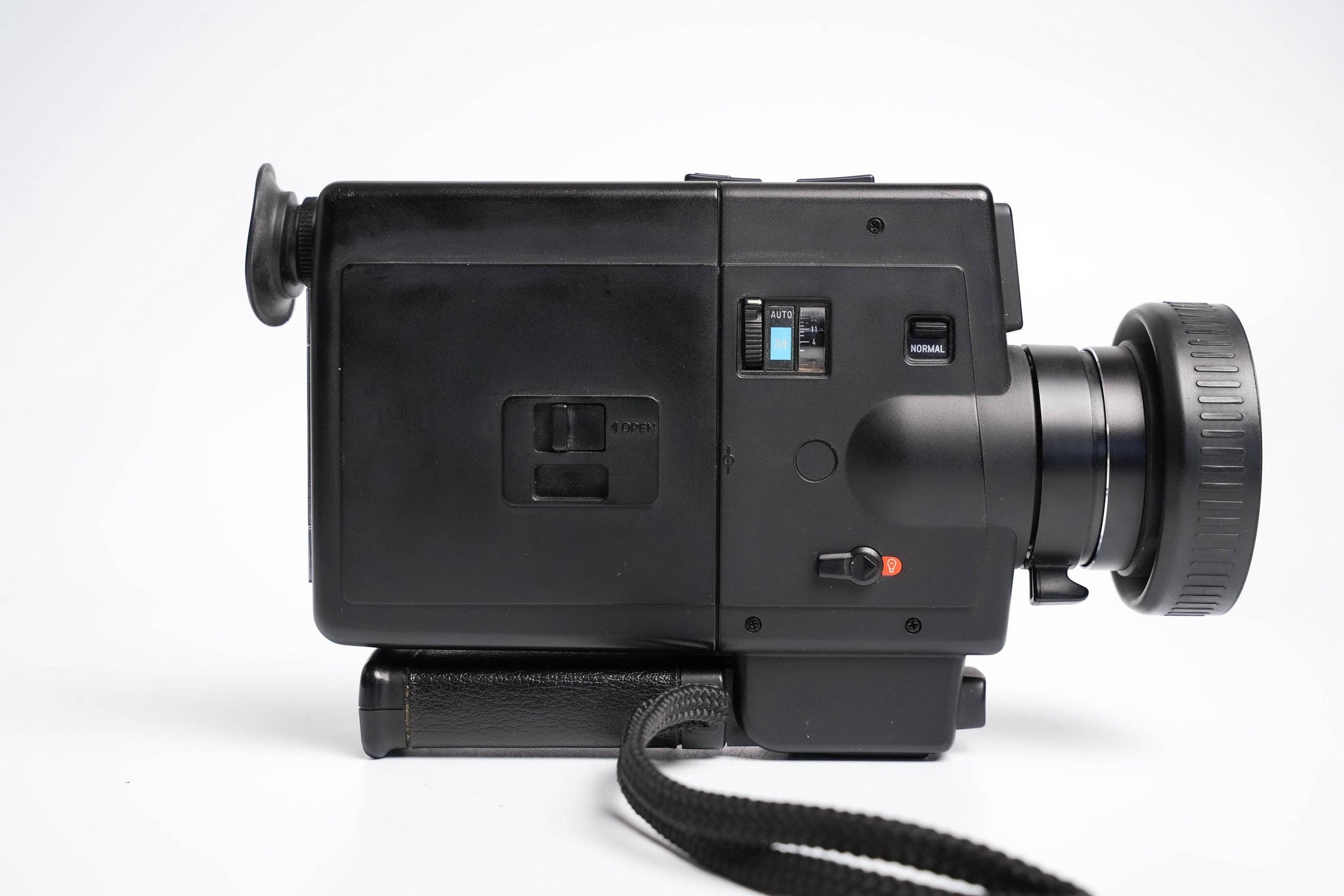 Minolta XL601 – Super 8 Camera | Volledig Werkend