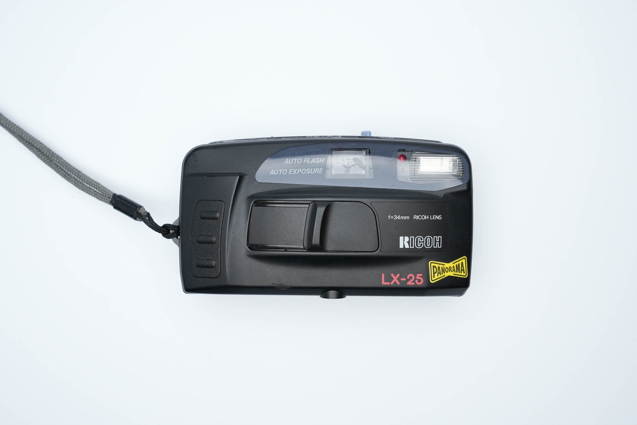 Ricoh LX-25 | vintage Point en Shoot camera