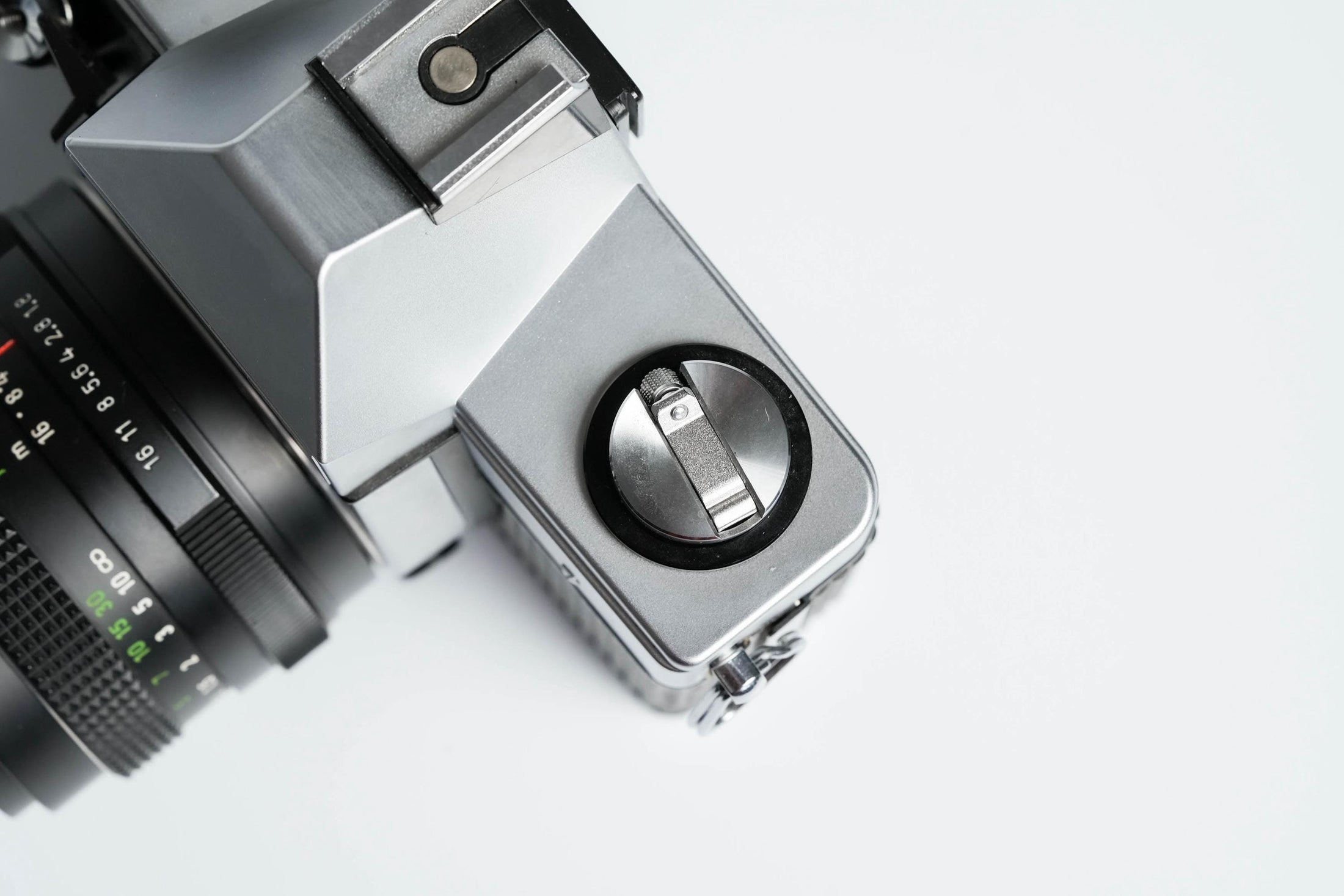 Praktica MTL 3 + Pentacon 50mm f/1.8 – Klassieke Oost-Duitse SLR met scherpe prime-lens