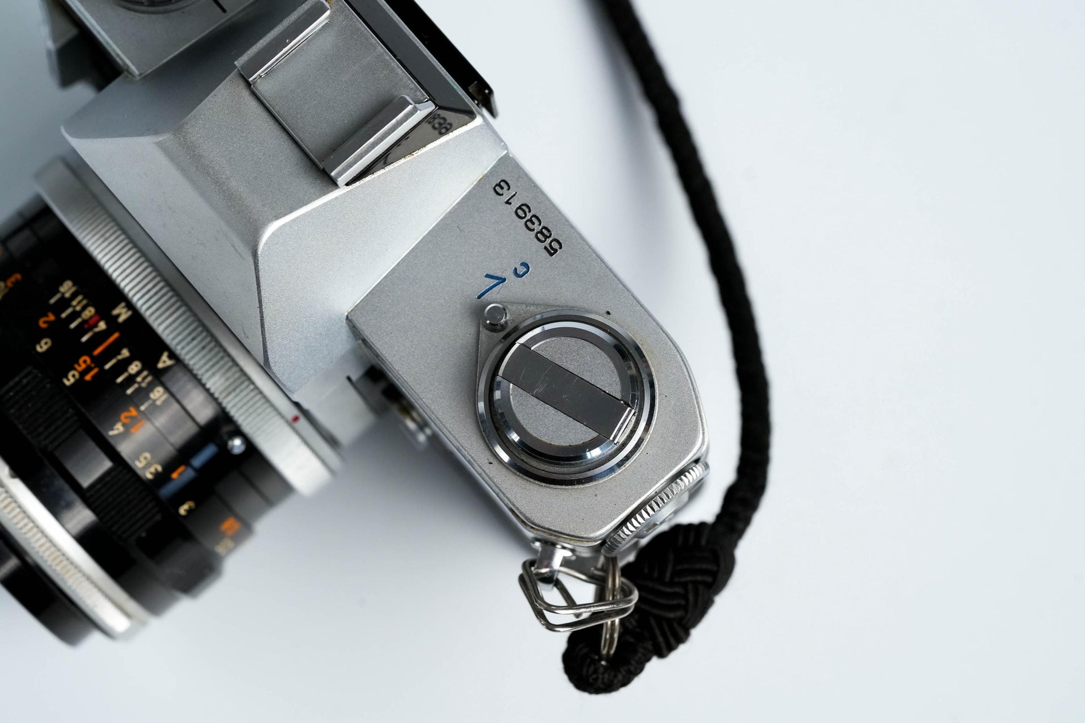 Canon FT QL + 50mm f/1.8 – Volledig werkend + gratis 35mm film