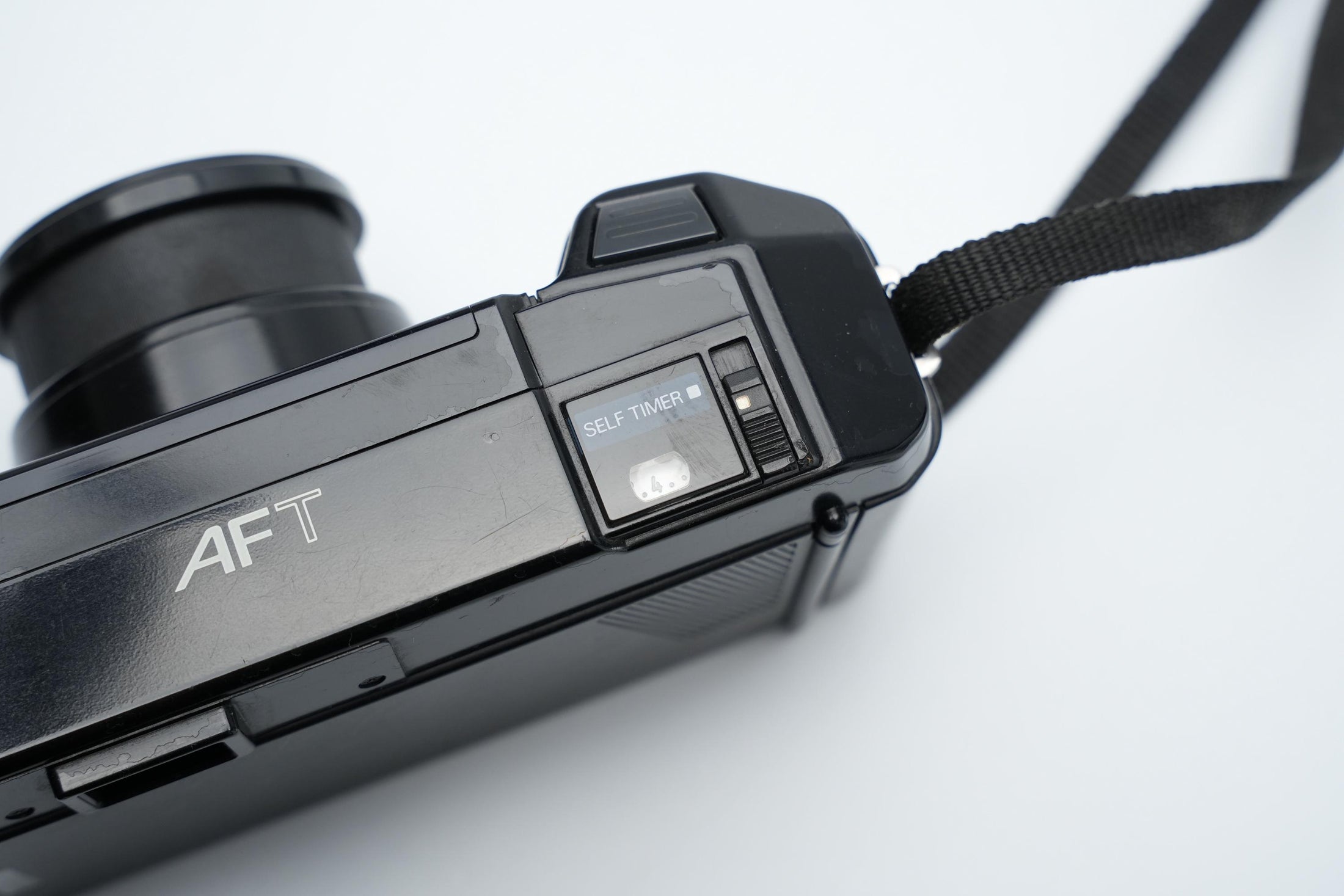 Minolta Auto Focus Tele - Klassieke Dual-Lens Point-and-Shoot Camera