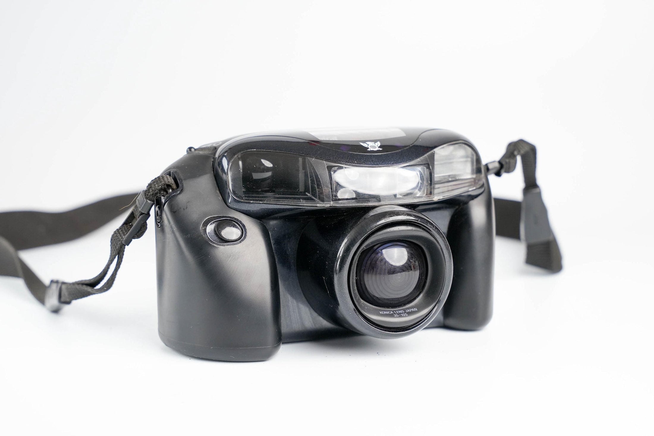 Konica Airborg 35mm Point-and-Shoot Camera: Futuristisch Design