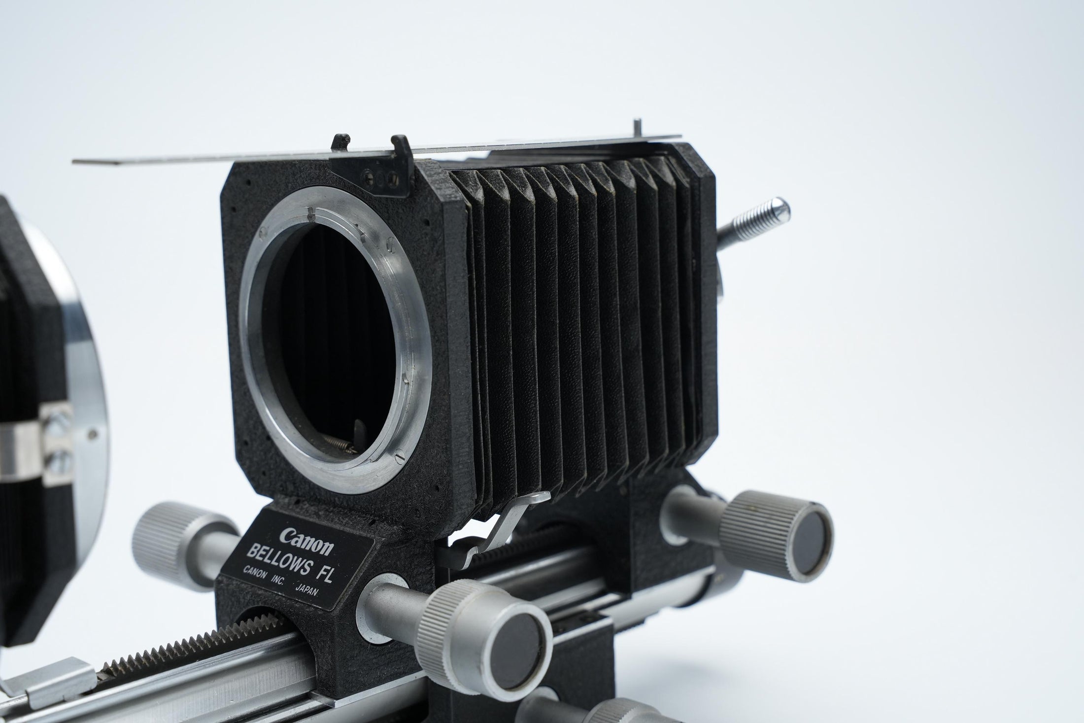 Canon Bellows FL met Slide Duplicator – Specialistisch Accessoire voor Macro- en Reproductiefotografie