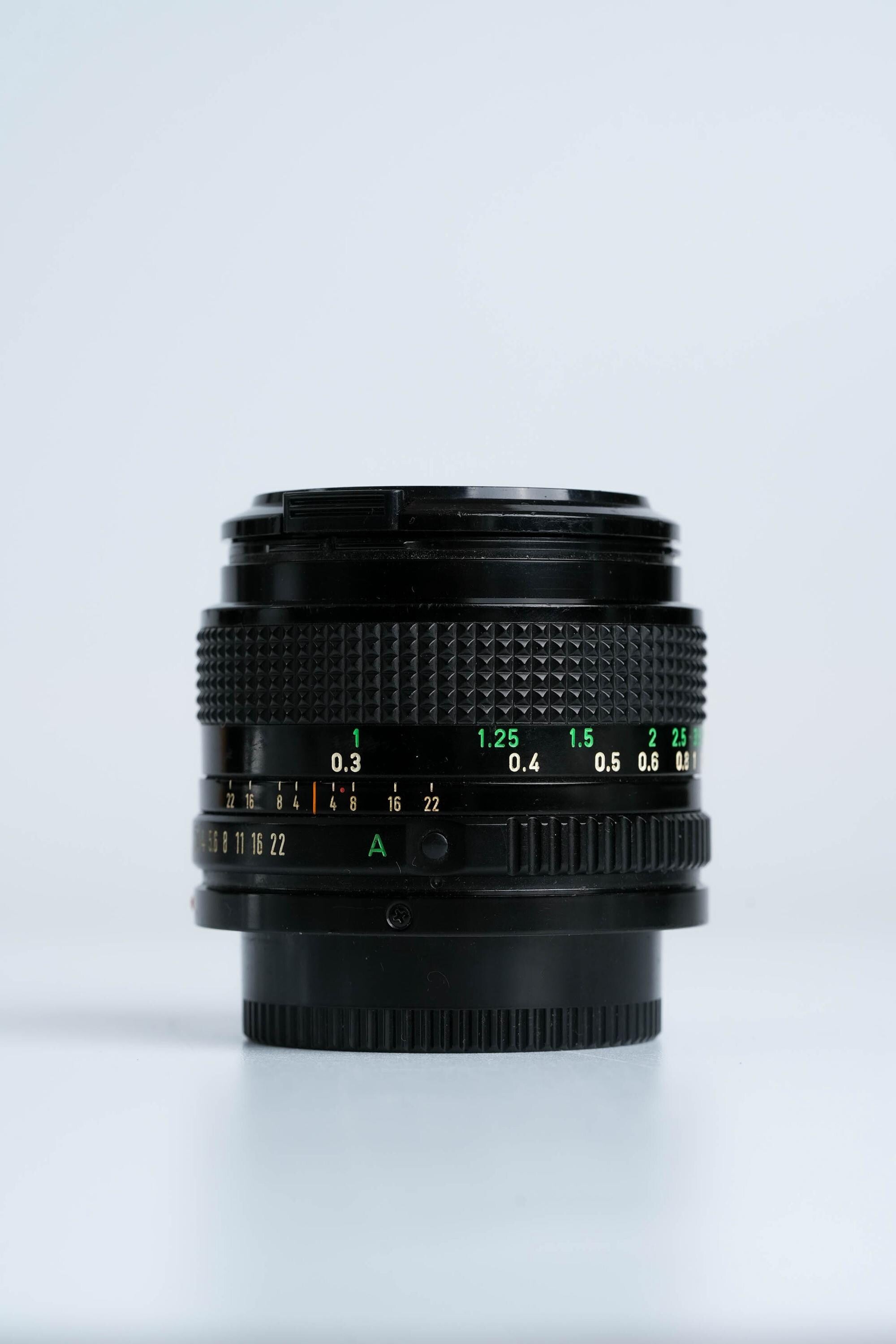 Canon FD 28mm f/2.8 Groothoeklens – Compact, Scherp en Perfect voor Straatfotografie