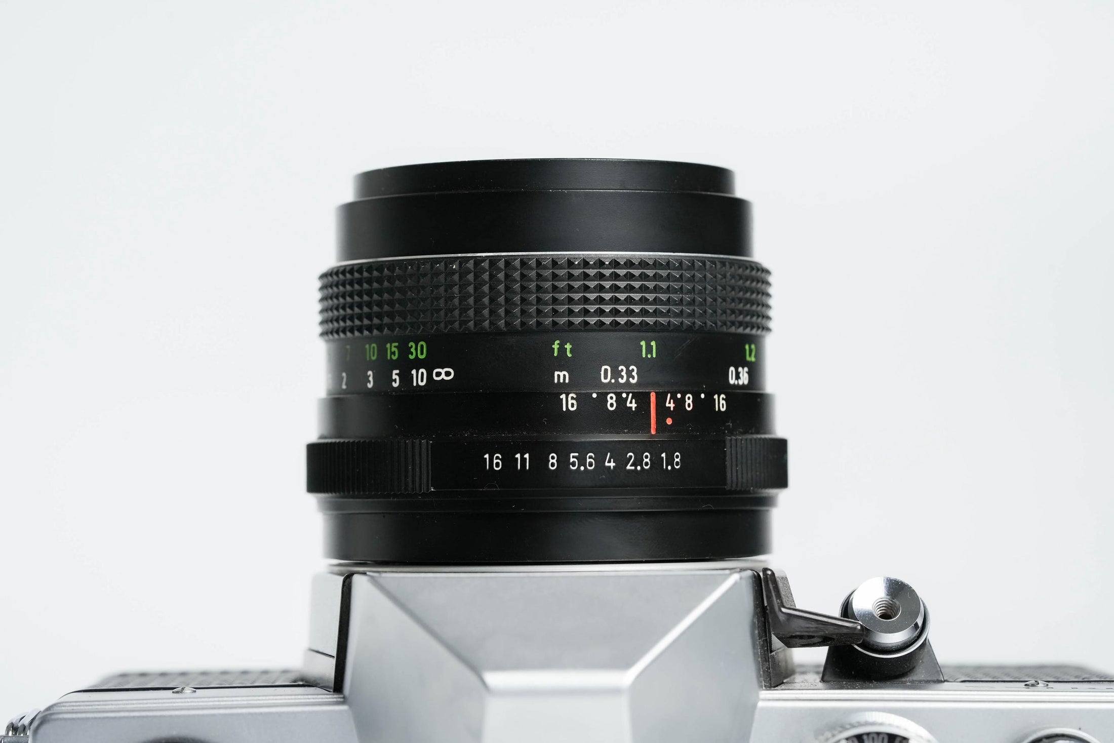 Praktica MTL 3 + Pentacon 50mm f/1.8 – Klassieke Oost-Duitse SLR met scherpe prime-lens