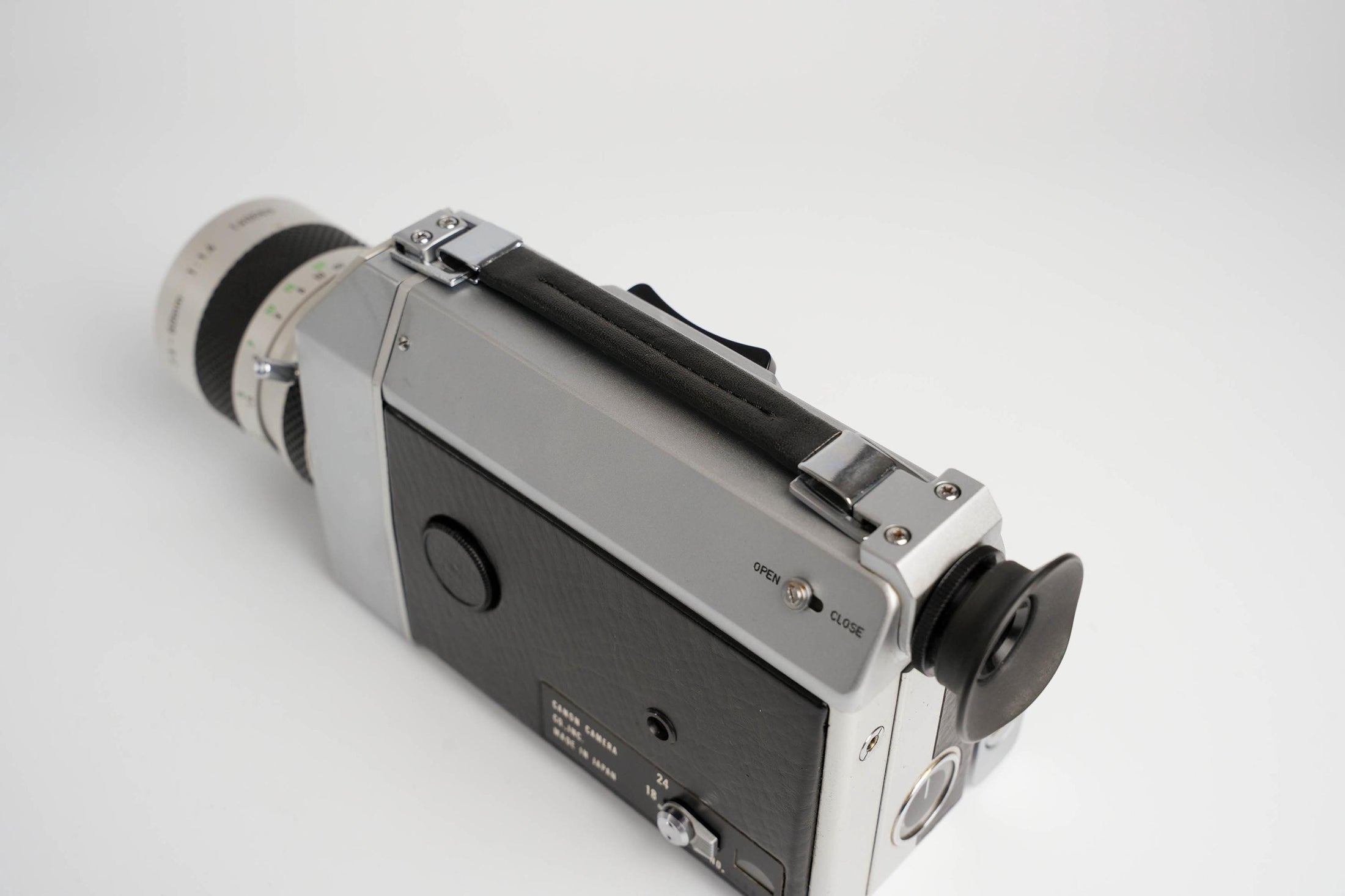 Canon Auto Zoom 814 Super 8 Camera – f/1.4 Lens (7.5-60mm), Volledig Werkend