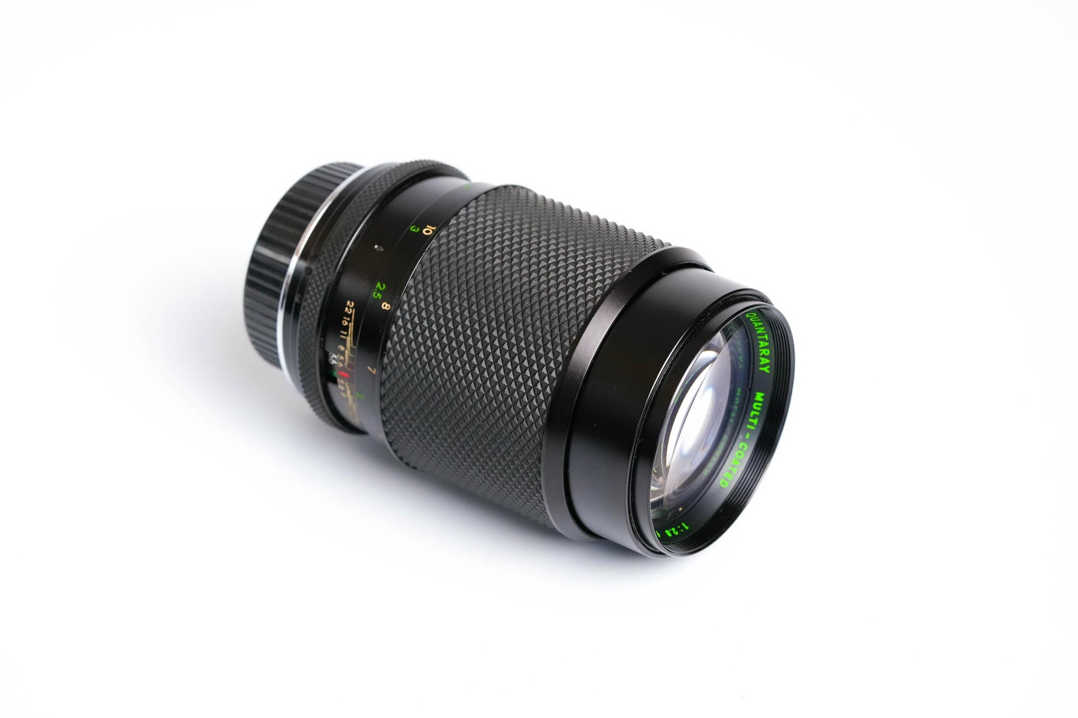 Quantaray 135mm f/2.8 Telelens – Minolta MD-mount – Vintage Portretlens