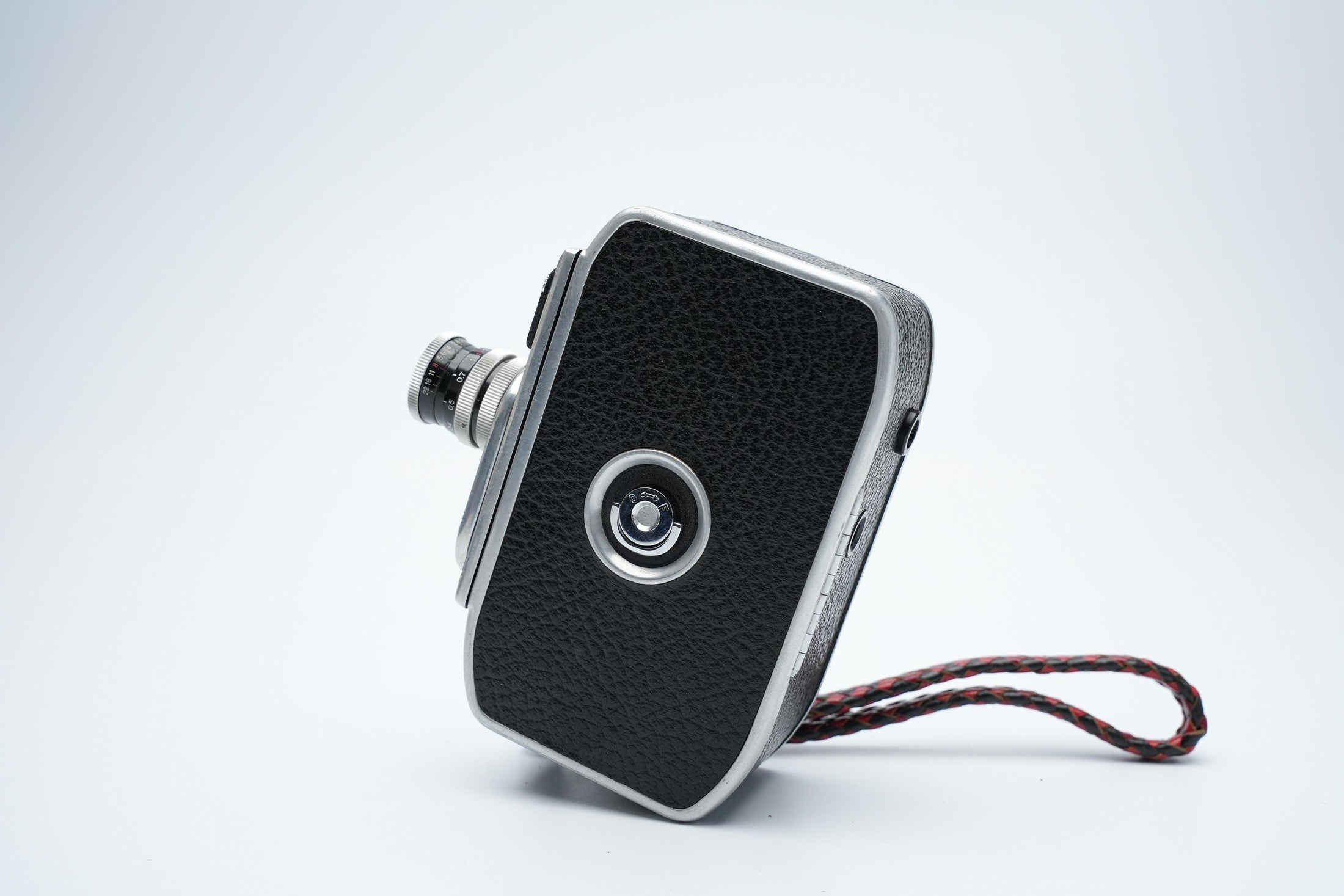 Bolex Paillard B8 8mm Filmcamera – Iconische Vintage Camera uit de Jaren '50