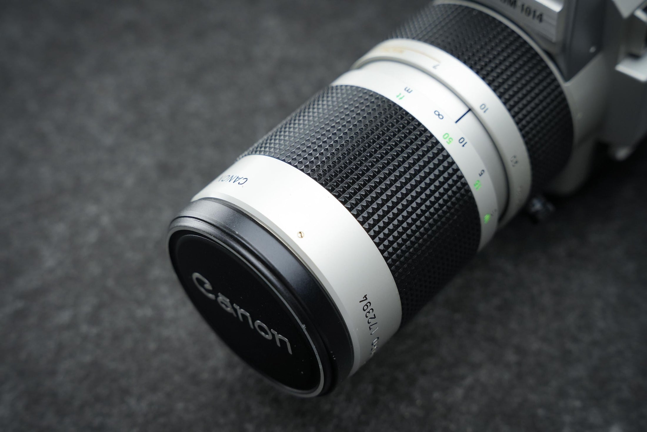 Canon Auto Zoom 1014 Electronic – Super 8 Filmcamera – 1973 – Zilver-Zwart – 10x Zoom – Macro Lens – Voor Cineasten & Verzamelaars