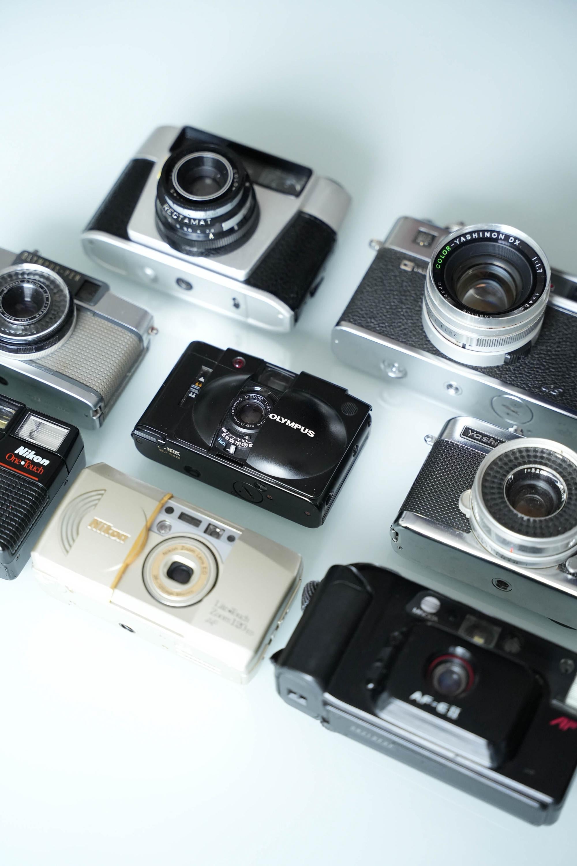Unieke Vintage Camera’s – Prachtige Decoratie of Voor Onderdelen