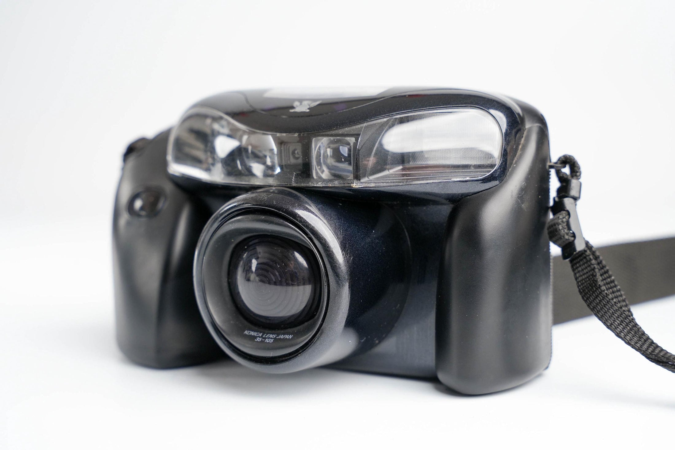 Konica Airborg 35mm Point-and-Shoot Camera: Futuristisch Design