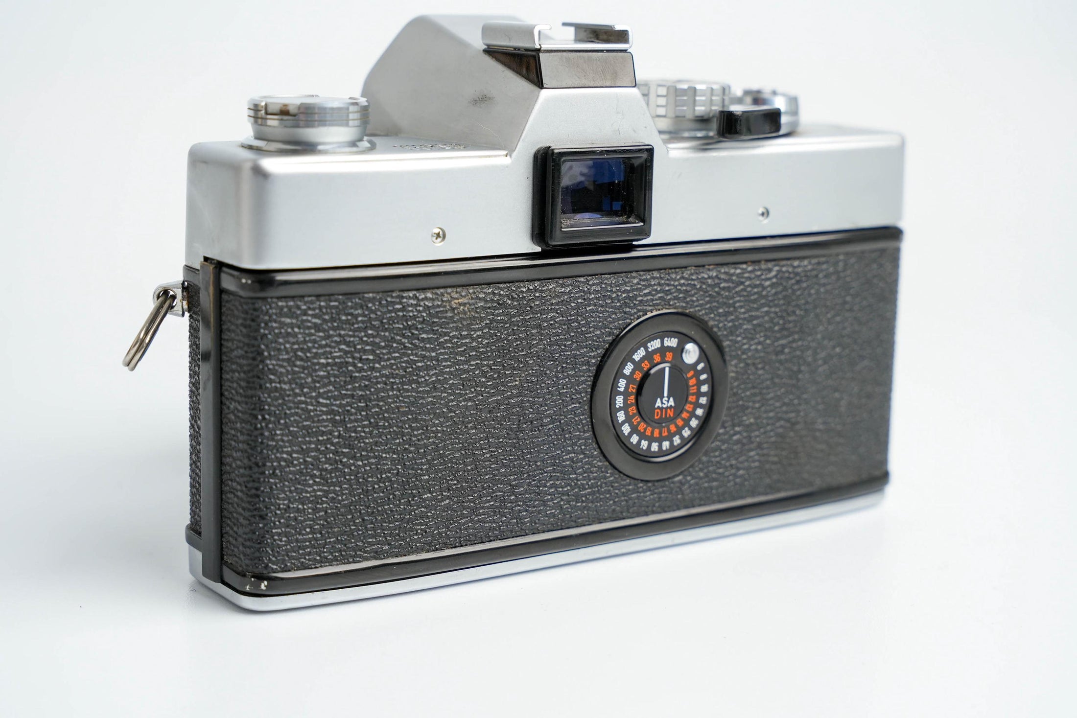 Minolta SRT-101 met Mc Rokkor-PF 58mm f/1.4 – Iconische 35mm SLR in Topstaat