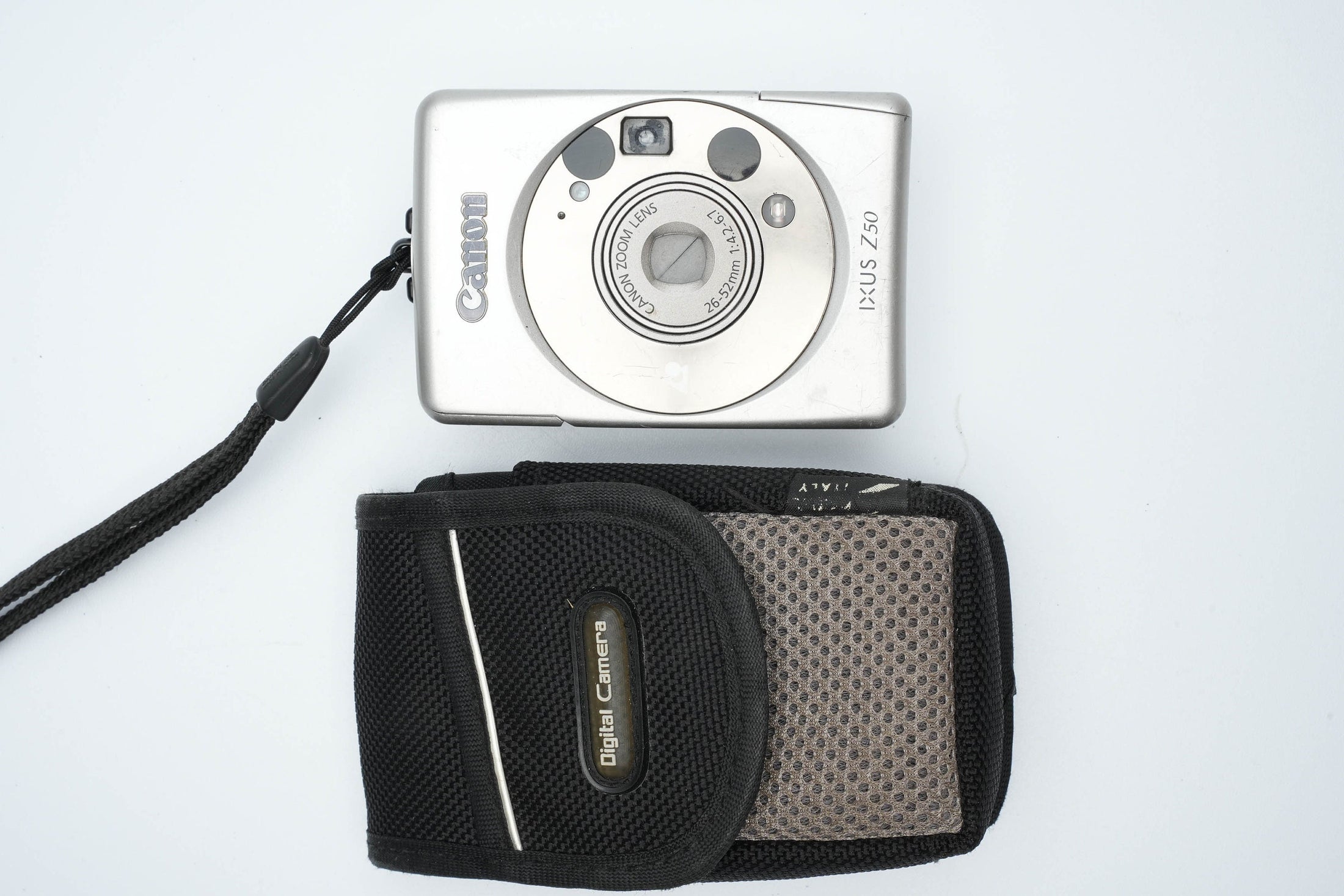 Canon Ixus Z50 Compact Camera - Vintage Point and Shoot voor APS-film