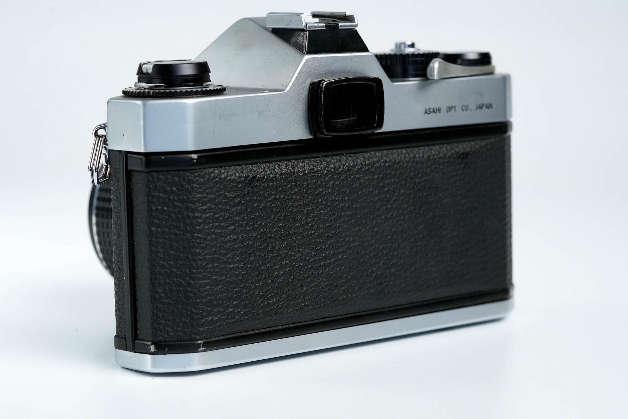 Pentax Spotmatic F + SMC Takumar 55mm f/1.8 – Volledig werkend + gratis 35mm film