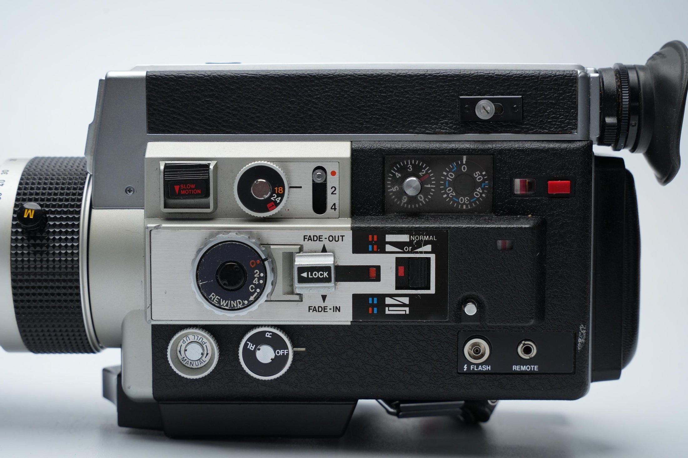 Canon Auto Zoom 1014 – Super 8 Camera | Volledig Werkend | 7-70mm f/1.4 Lens