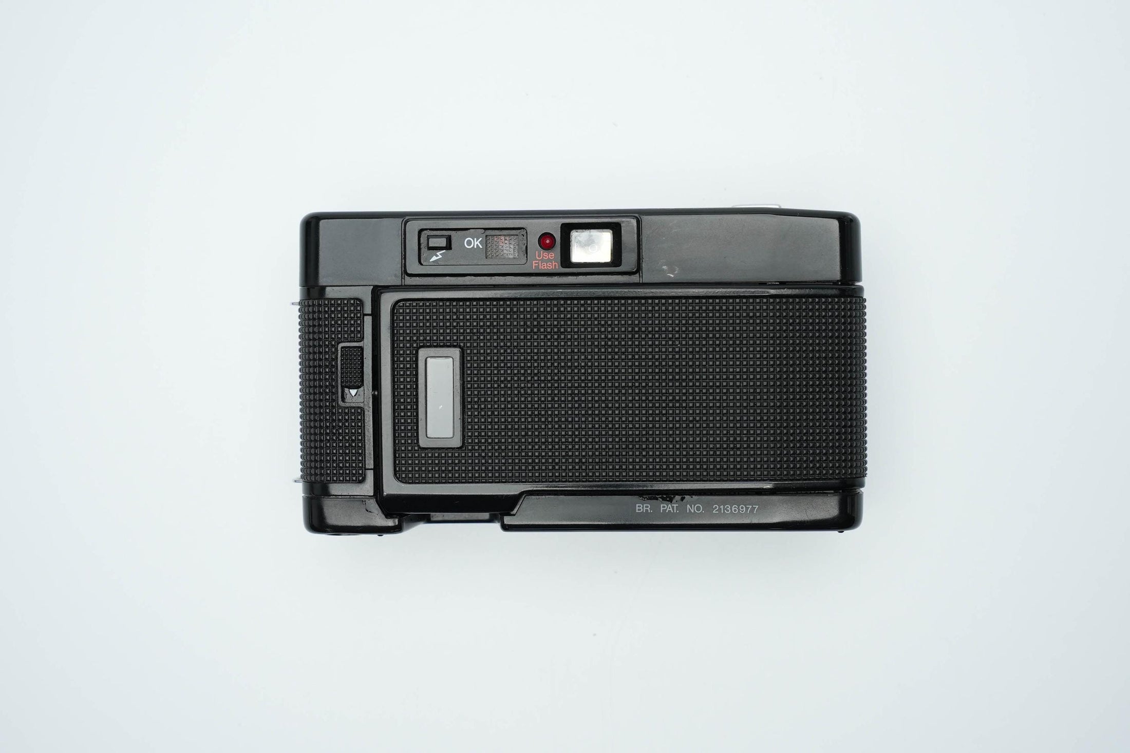 Halina AF 810 DX | Vintage 35mm Compact Camera in Diep Rood | Werkend en in Mooie Staat
