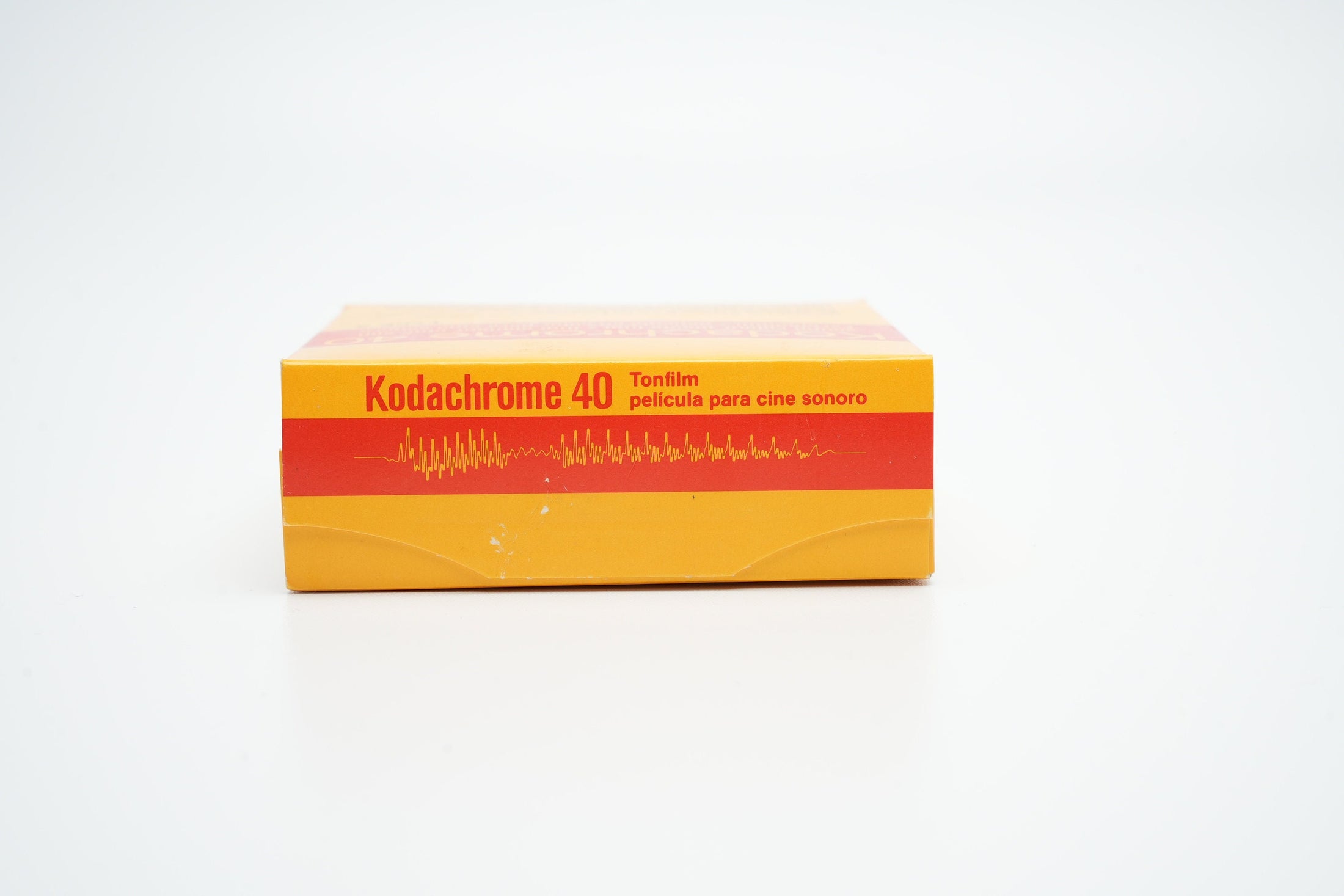 Kodachrome 40 Sound Colour TYPE A- Super 8 color movie film (film met geluid)