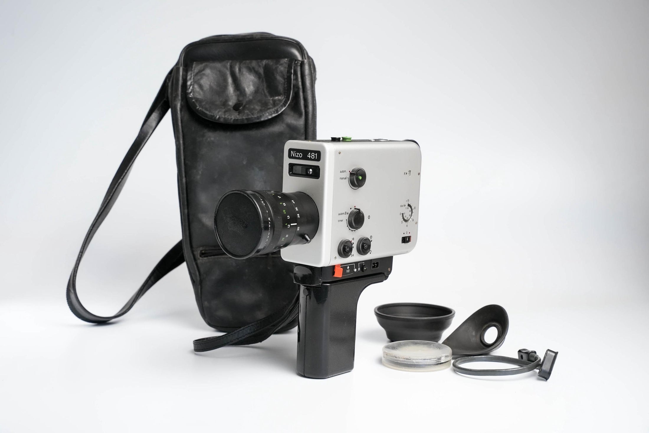 Nizo 481 Super 8 Filmcamera – Vintage Bauhaus Design, Volledig Werkend