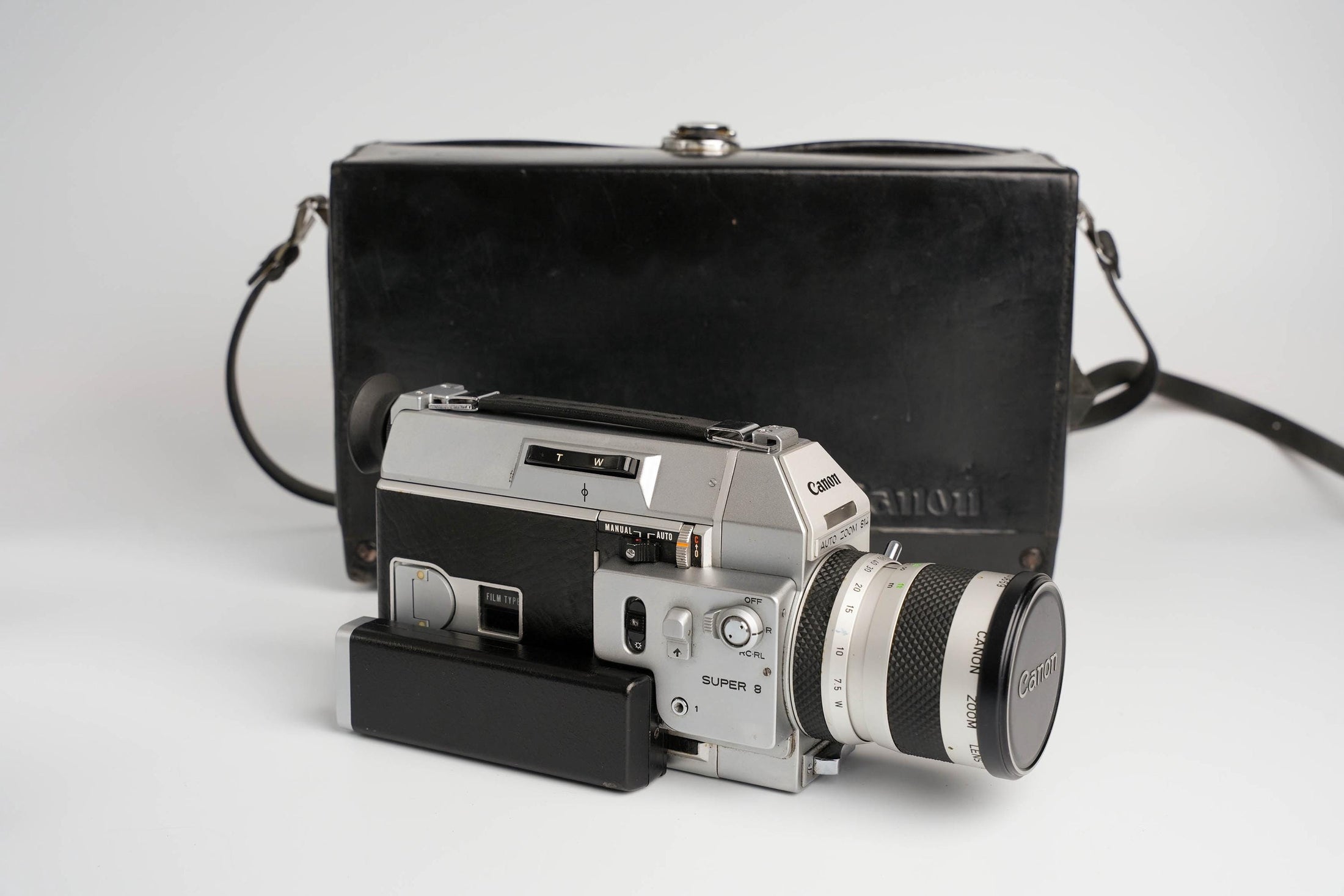 Canon Auto Zoom 814 Super 8 Camera – f/1.4 Lens (7.5-60mm), Volledig Werkend