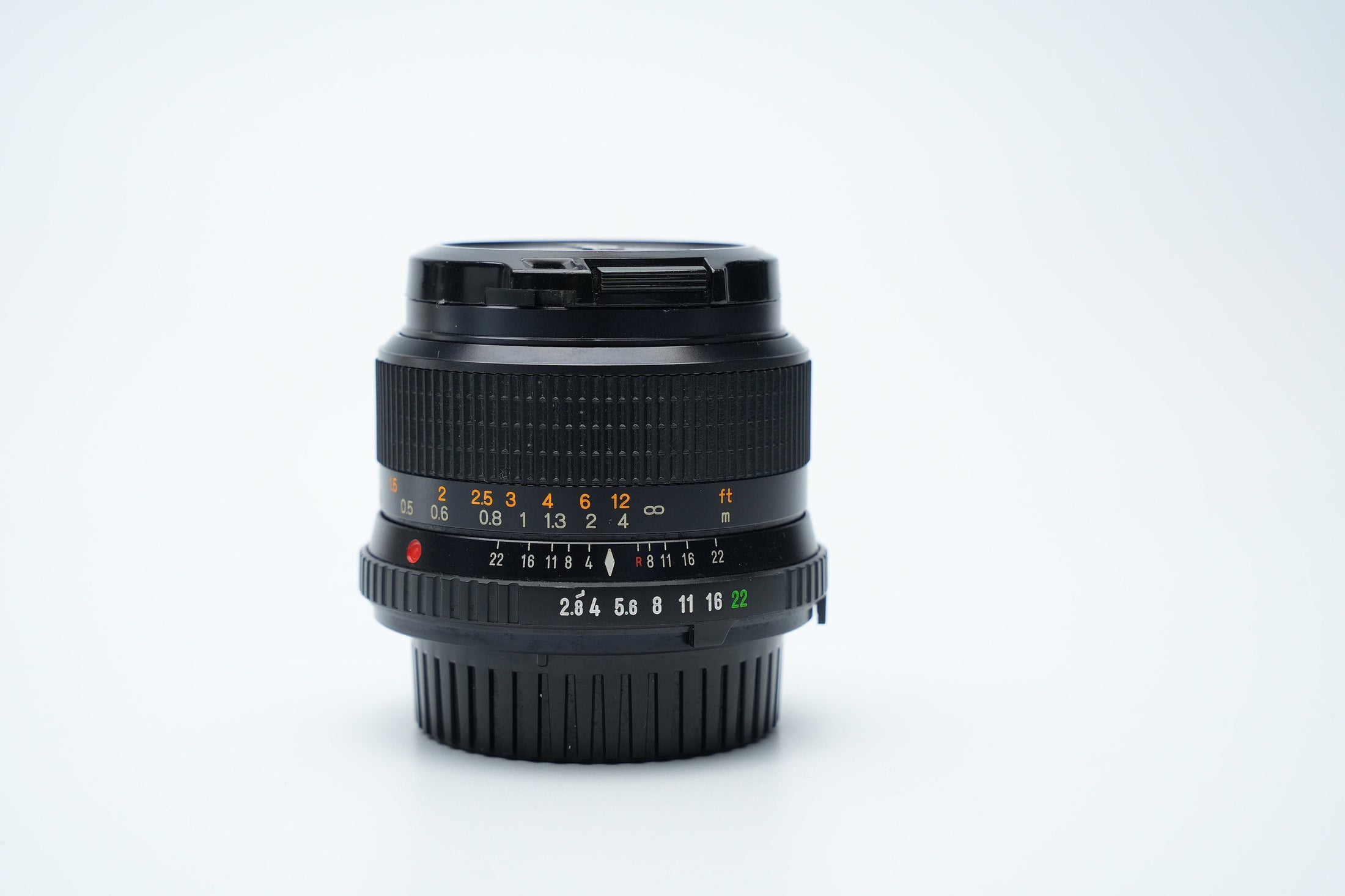 Minolta MD W.Rokkor 28mm f/2.8 Vintage Groothoeklens – Ideaal voor Landschaps- en Straatfotografie