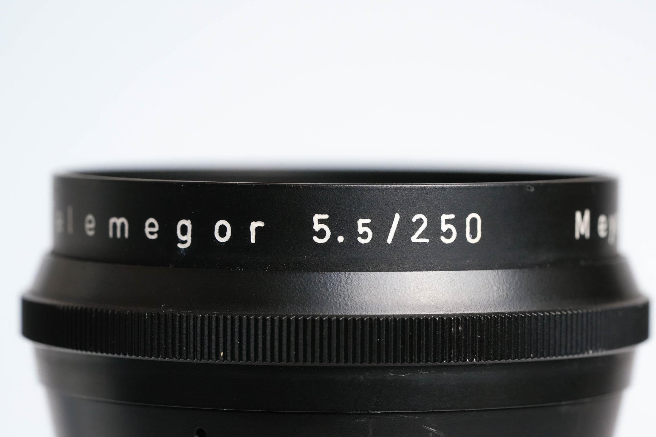 Meyer-Optik Görlitz Telemegor 250mm f/5.5 – Vintage Telelens met Exakta-mount