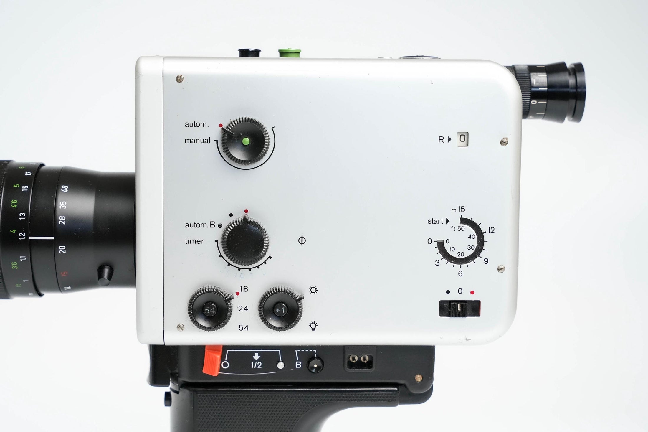 Nizo 481 Super 8 Filmcamera – Vintage Bauhaus Design, Volledig Werkend