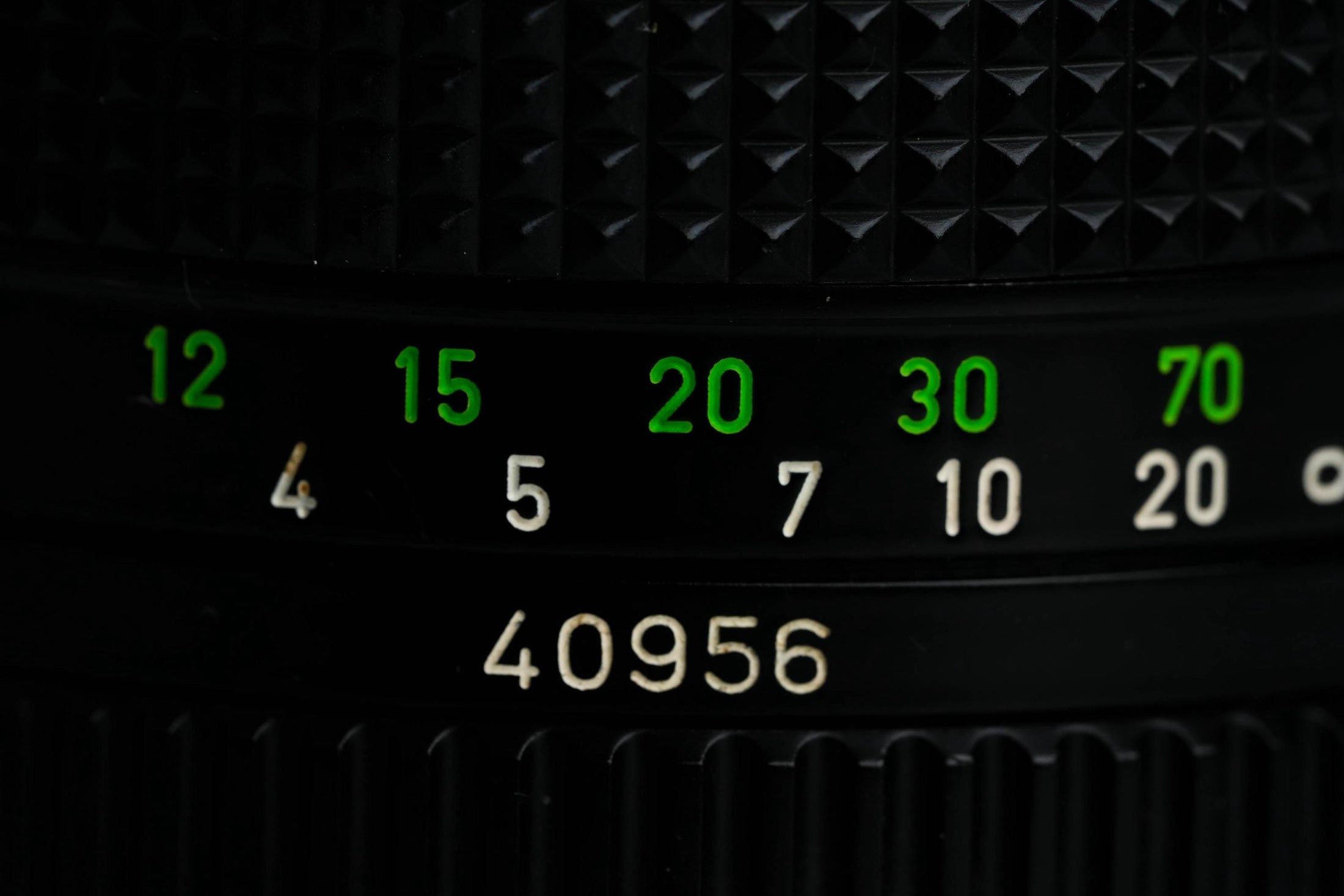 Canon FD 135mm f/2.8 Telelens – Krachtige Portretlens met Prachtige Bokeh