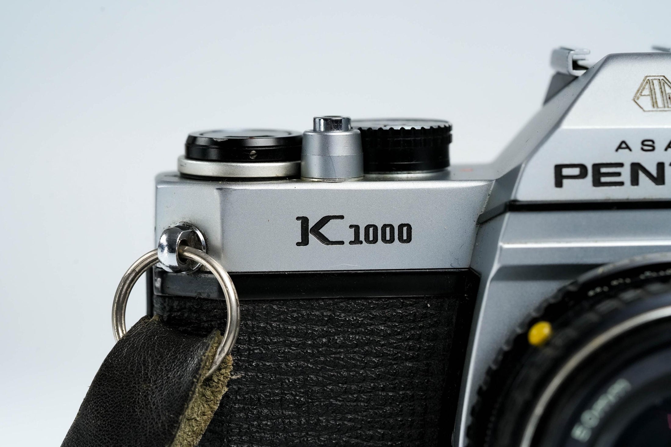 Pentax K1000 + SMC Pentax-M 50mm f/1.7 – Volledig werkend + gratis 35mm film