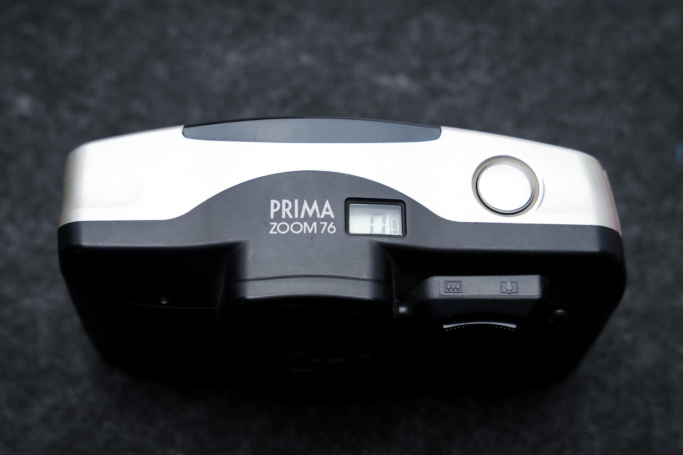 Canon Prima Zoom 76 + gratis 35mm film – 35mm point-and-shoot camera – 1999 – nieuw in doos, old stock