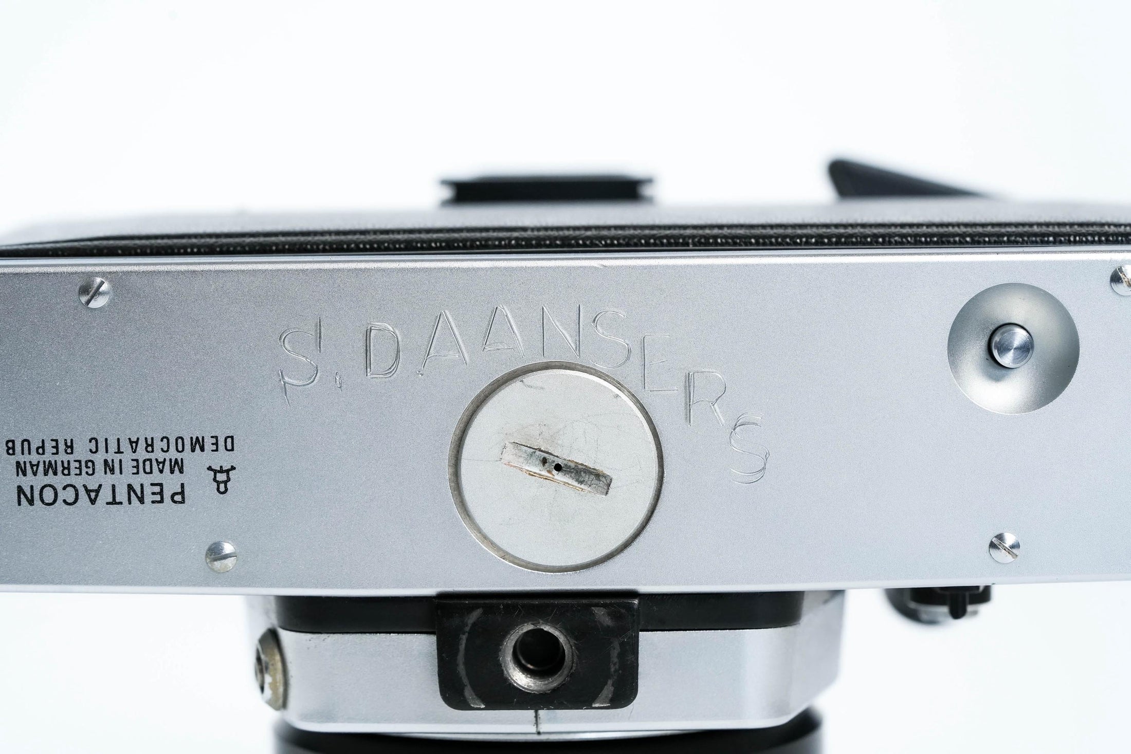 Praktica MTL 5 + Domiplan 50mm f/2.8 + gratis 35mm film – Betrouwbare vintage SLR