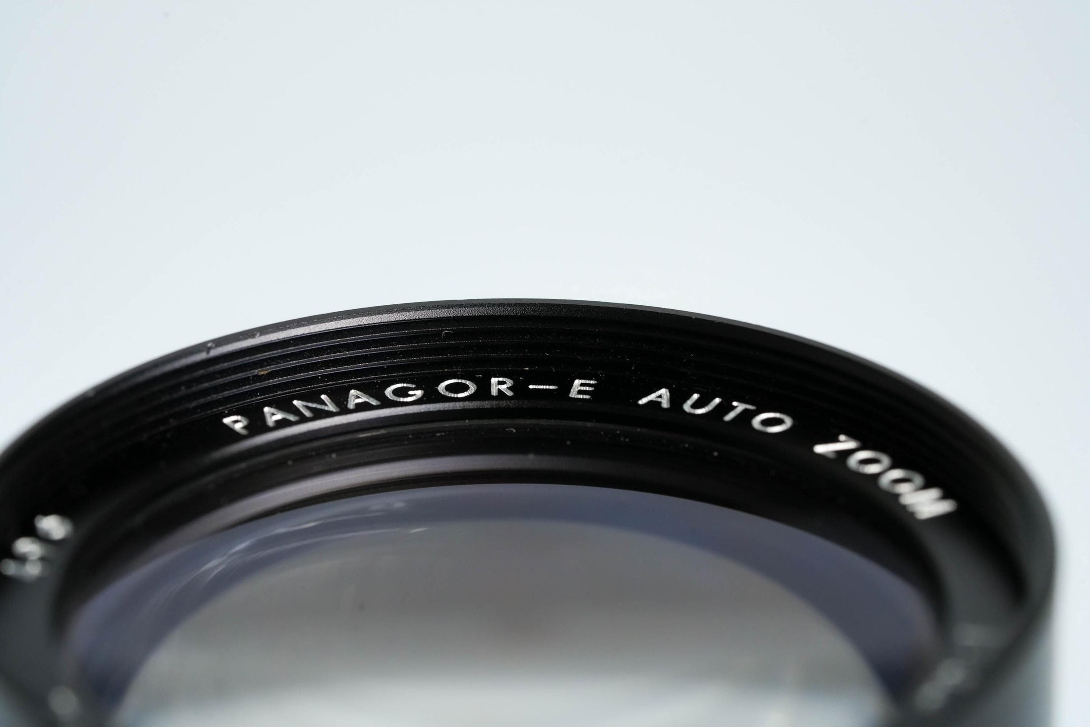 Panagor-E Auto Zoom 80-200mm f/5.5 – Vintage Telezoomlens voor M42
