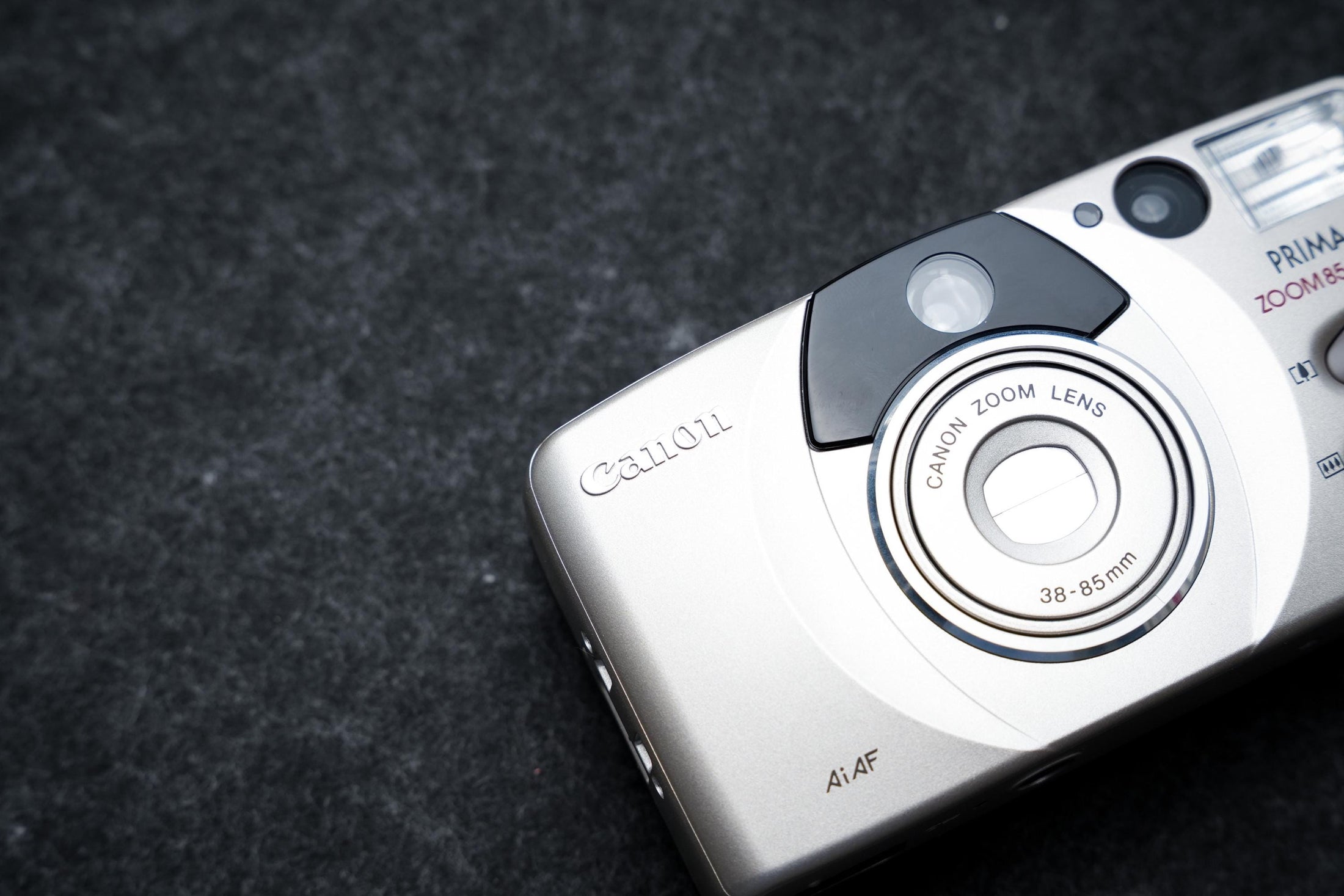 Canon Prima Zoom 85N + gratis 35mm film – 35mm point-and-shoot camera – 1998 – nieuw in doos, old stock